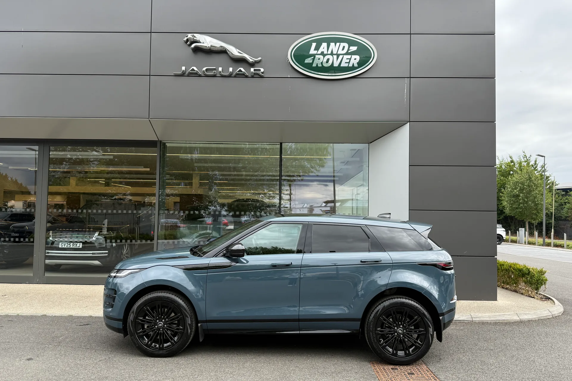 LAND ROVER RANGE ROVER EVOQUE thumbnail image number 26