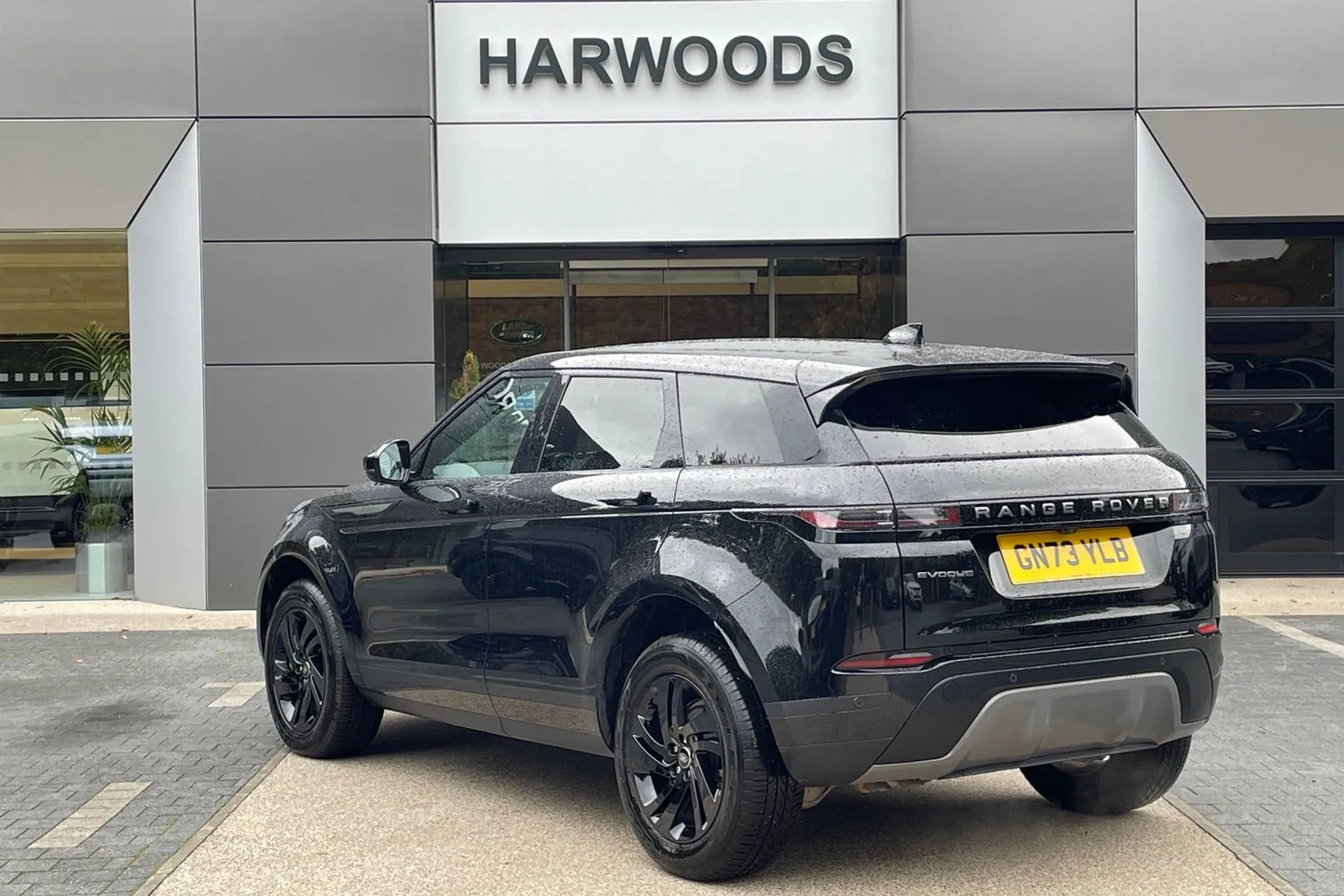 LAND ROVER RANGE ROVER EVOQUE thumbnail image number 10