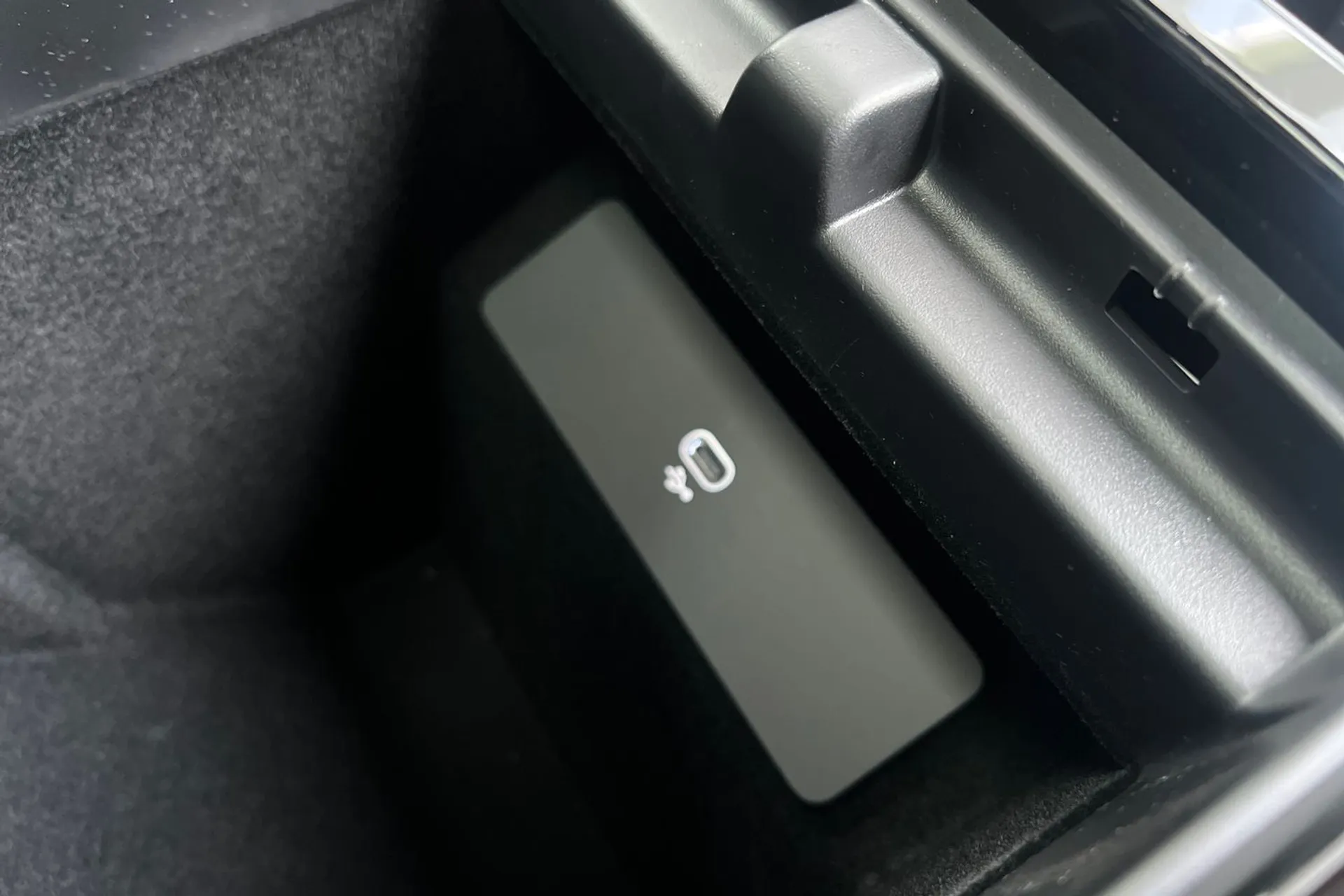 LAND ROVER RANGE ROVER EVOQUE thumbnail image number 57