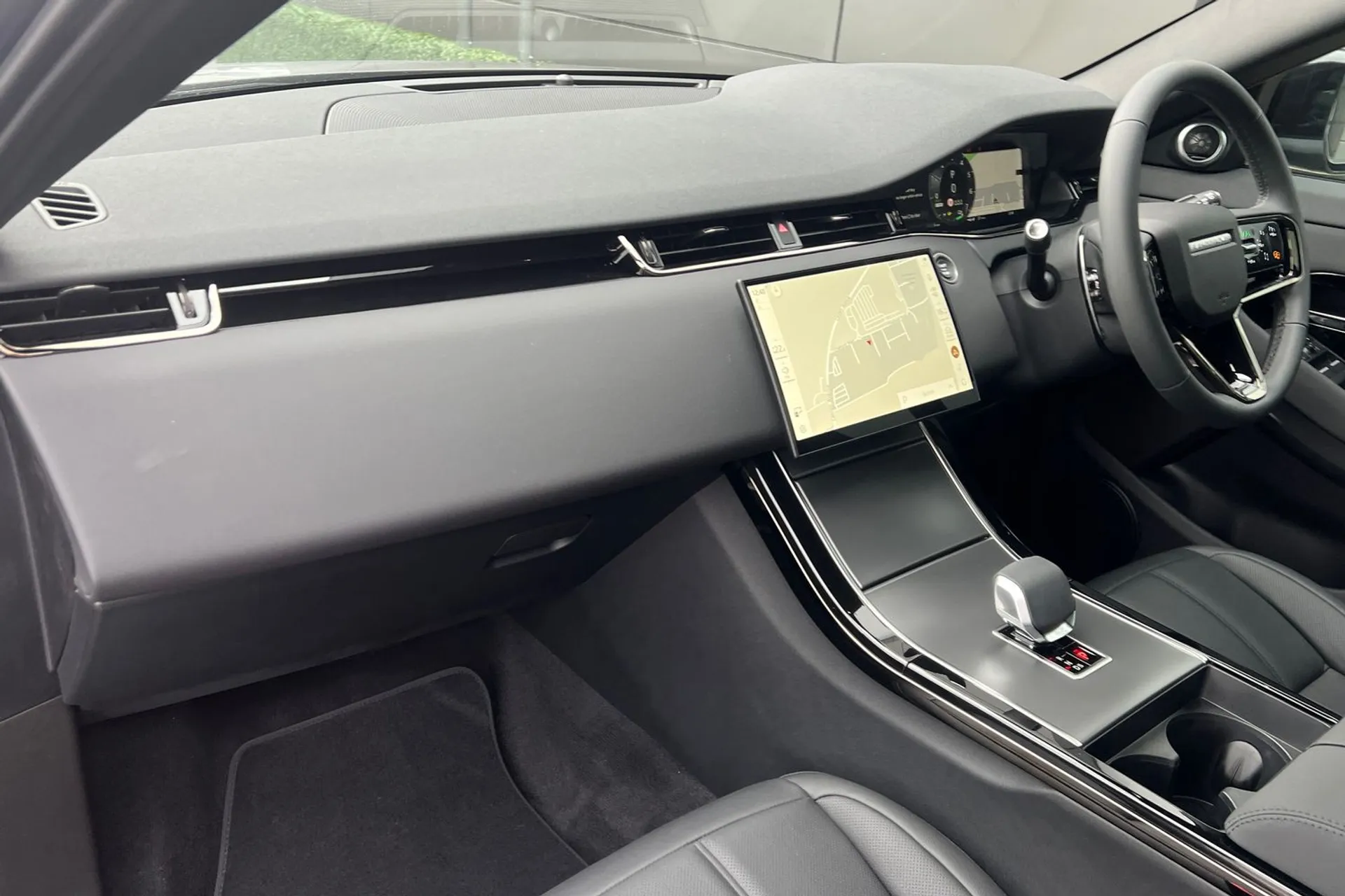 LAND ROVER RANGE ROVER EVOQUE thumbnail image number 50