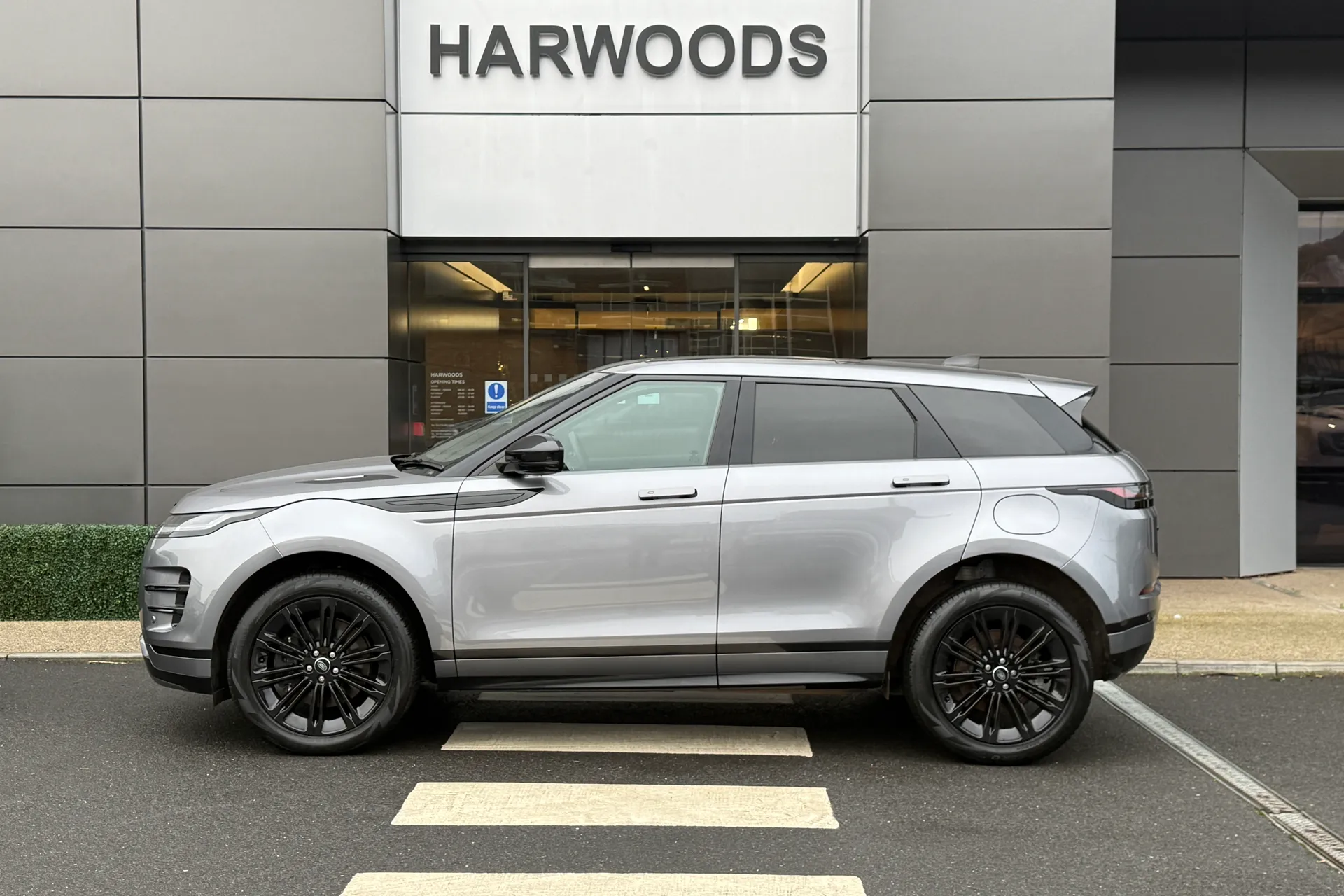 LAND ROVER RANGE ROVER EVOQUE thumbnail image number 18