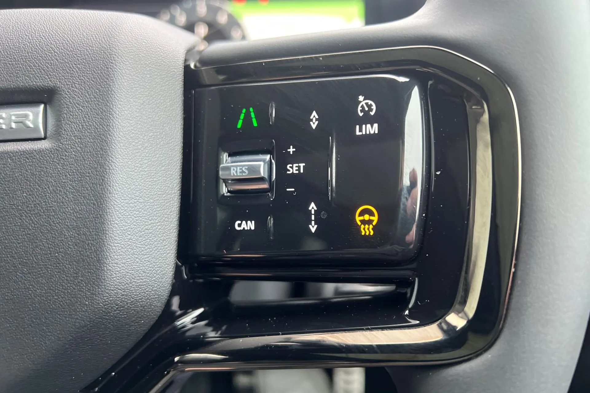 LAND ROVER RANGE ROVER EVOQUE thumbnail image number 50