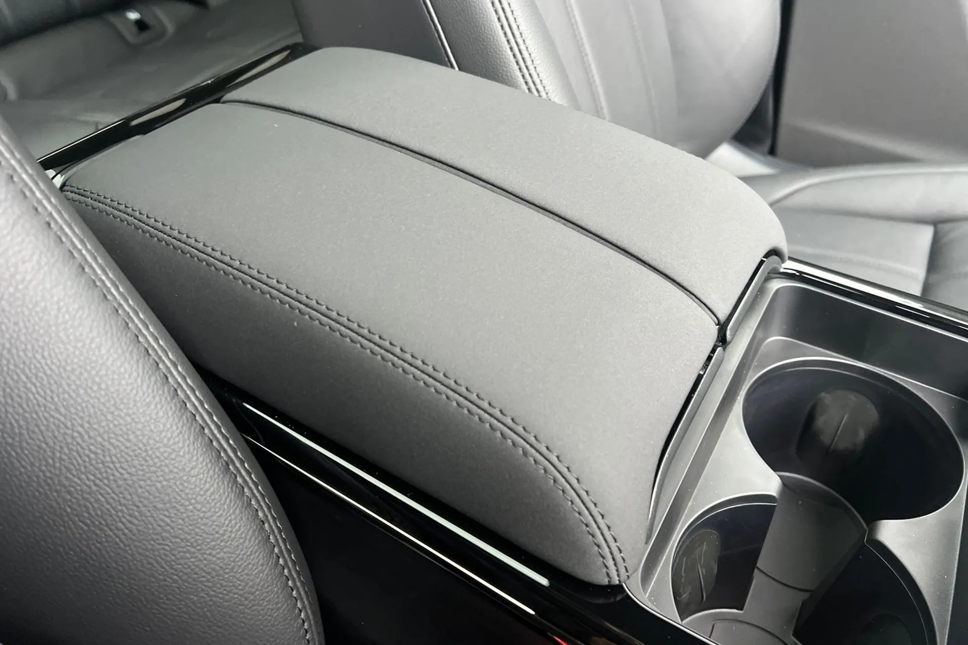 LAND ROVER RANGE ROVER EVOQUE thumbnail image number 53