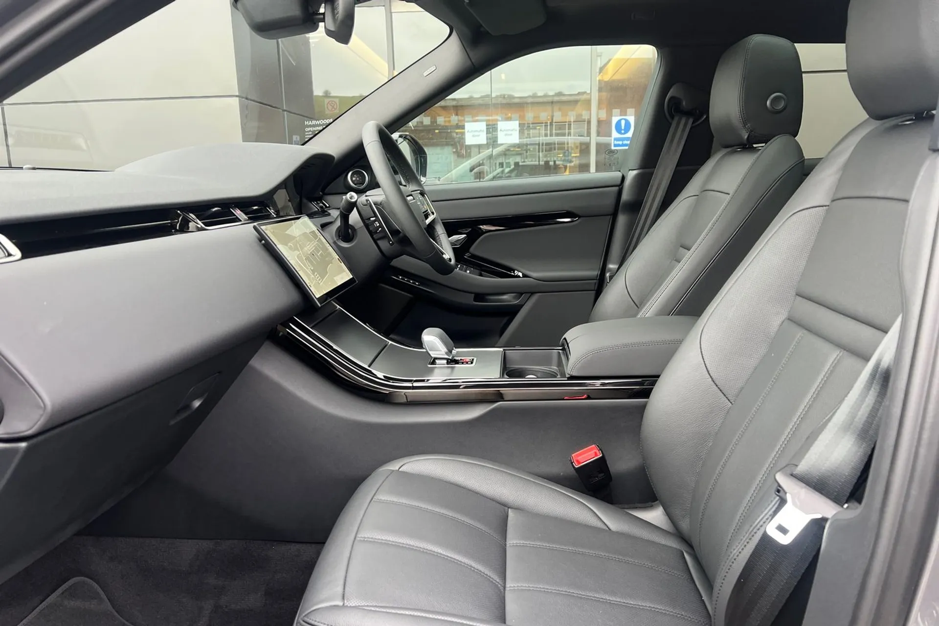 LAND ROVER RANGE ROVER EVOQUE thumbnail image number 39