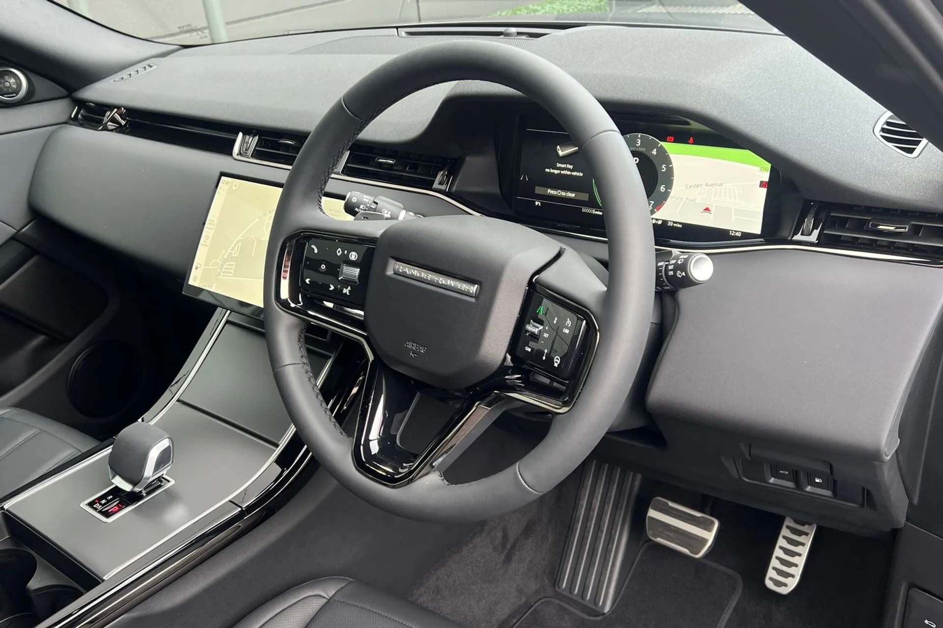 LAND ROVER RANGE ROVER EVOQUE thumbnail image number 23