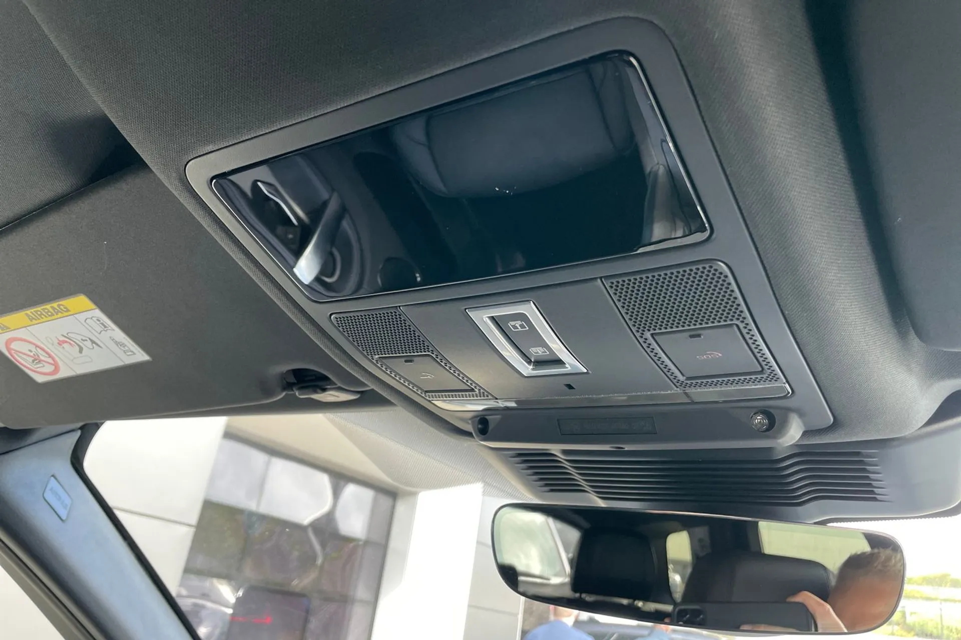 LAND ROVER DISCOVERY SPORT thumbnail image number 52
