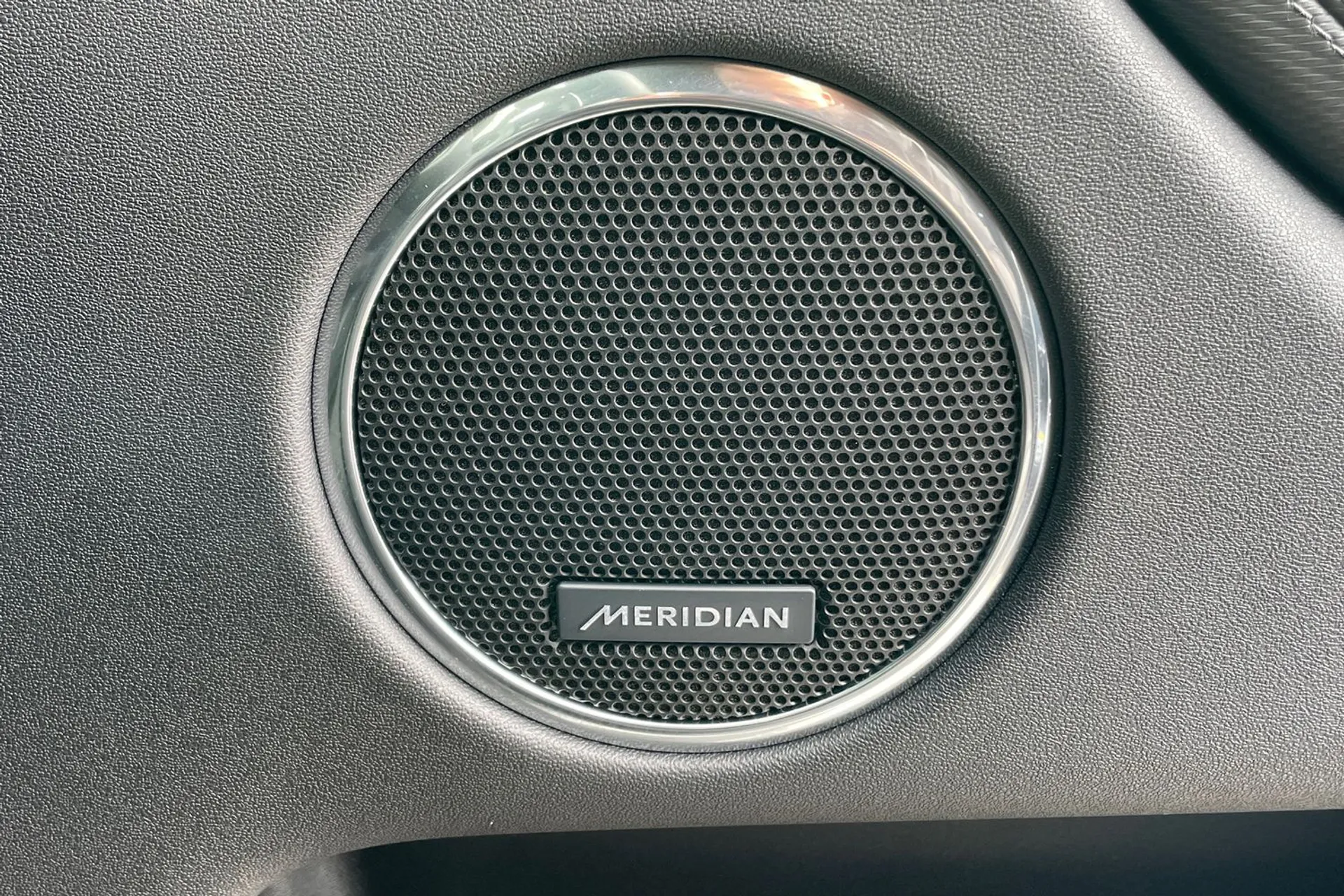 LAND ROVER DISCOVERY SPORT thumbnail image number 49