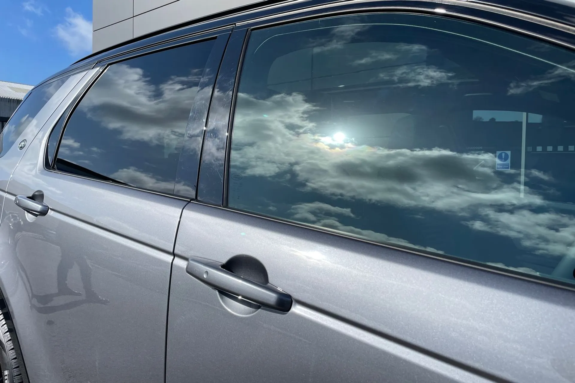 LAND ROVER DISCOVERY SPORT thumbnail image number 22