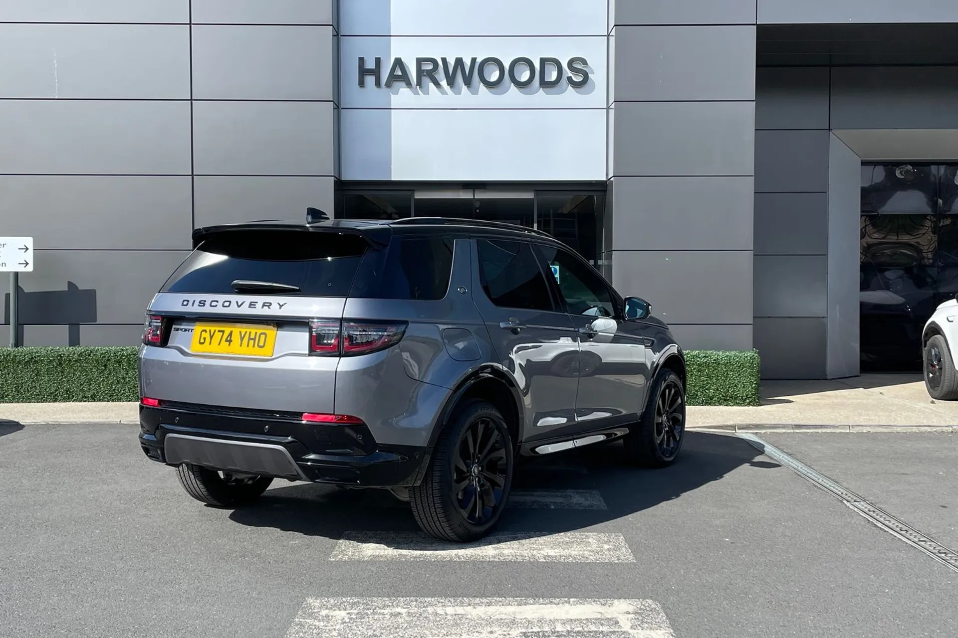 LAND ROVER DISCOVERY SPORT thumbnail image number 6