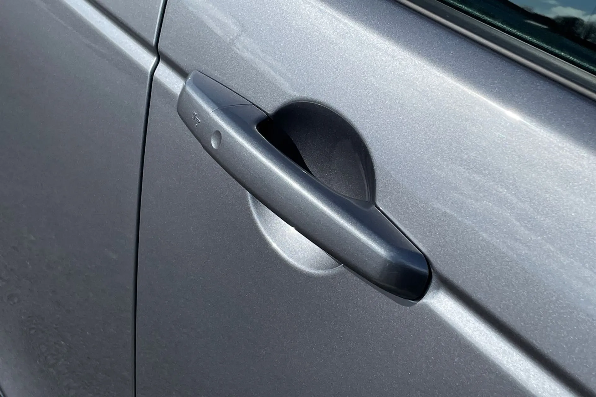 LAND ROVER DISCOVERY SPORT thumbnail image number 26