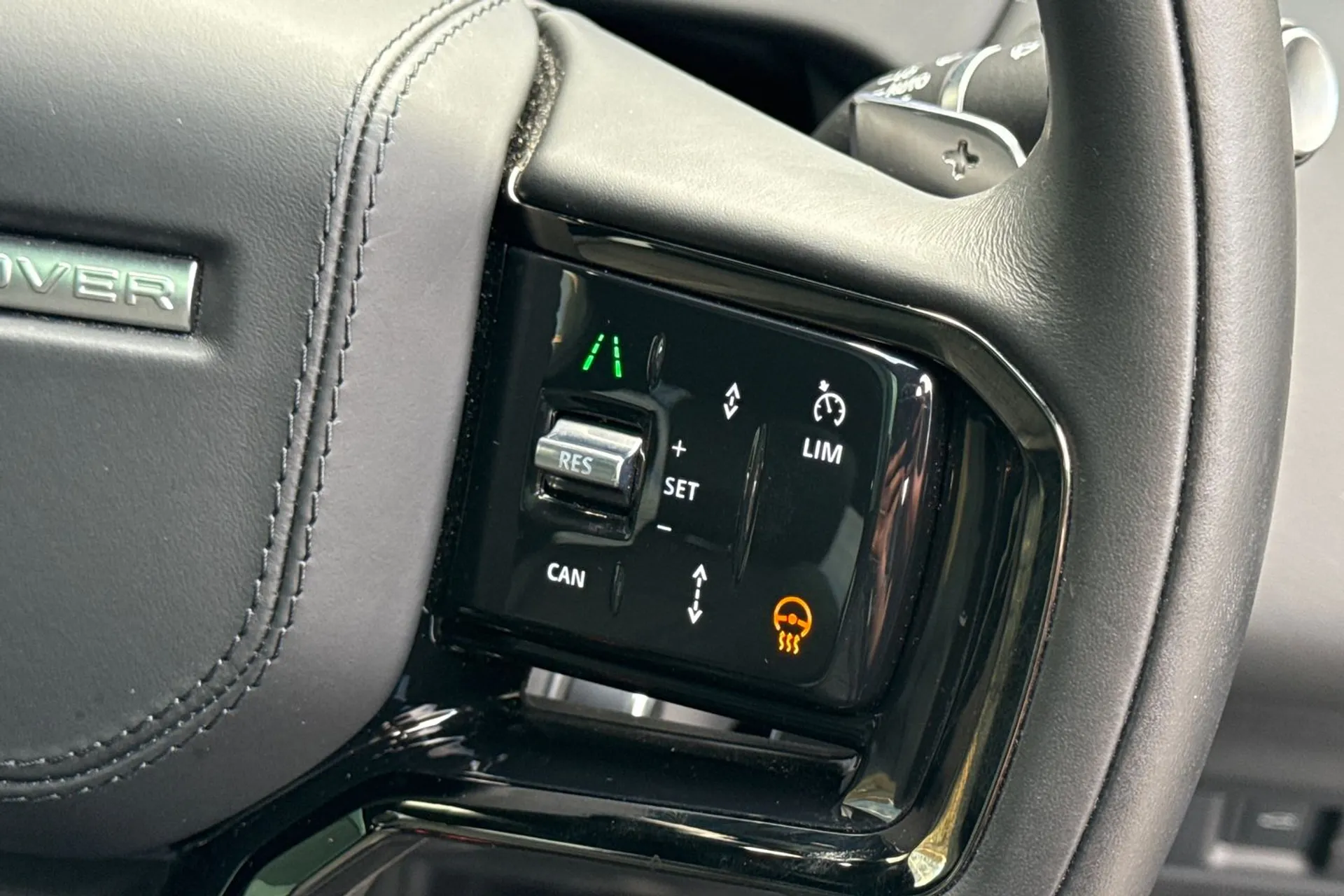 LAND ROVER RANGE ROVER EVOQUE thumbnail image number 43