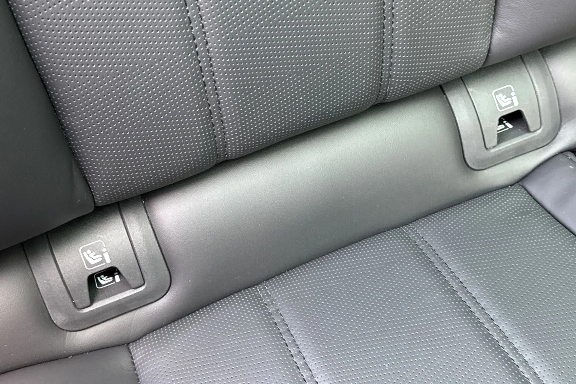 LAND ROVER RANGE ROVER EVOQUE thumbnail image number 34