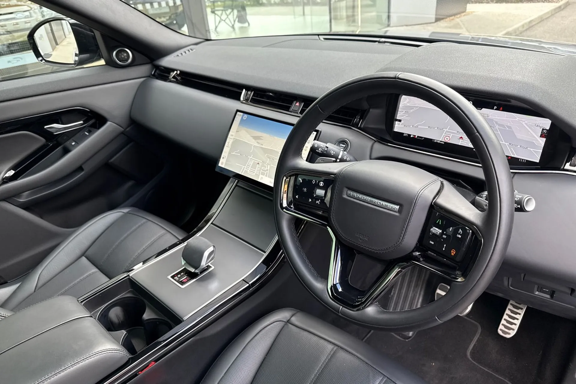 LAND ROVER RANGE ROVER EVOQUE thumbnail image number 37