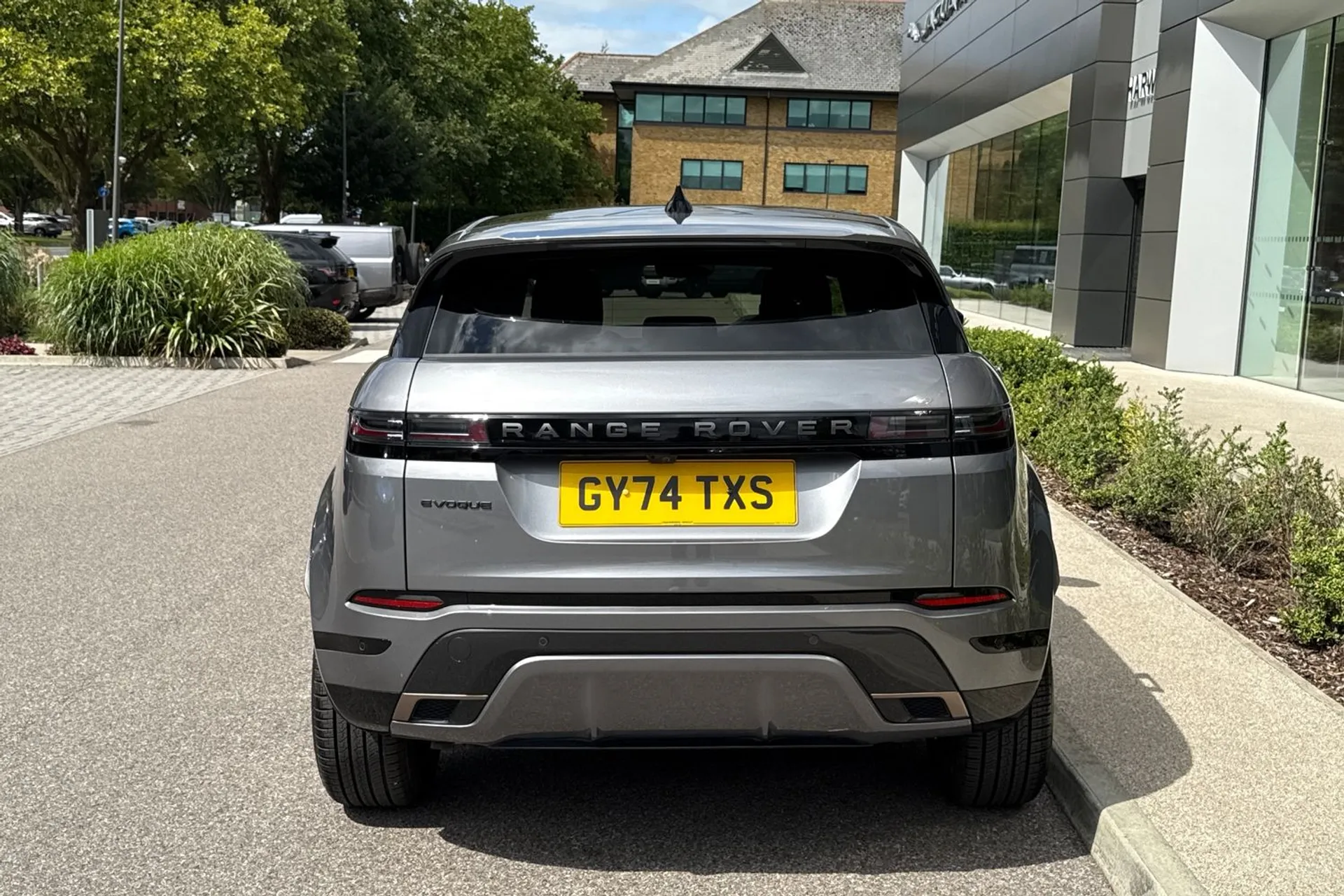 LAND ROVER RANGE ROVER EVOQUE thumbnail image number 10