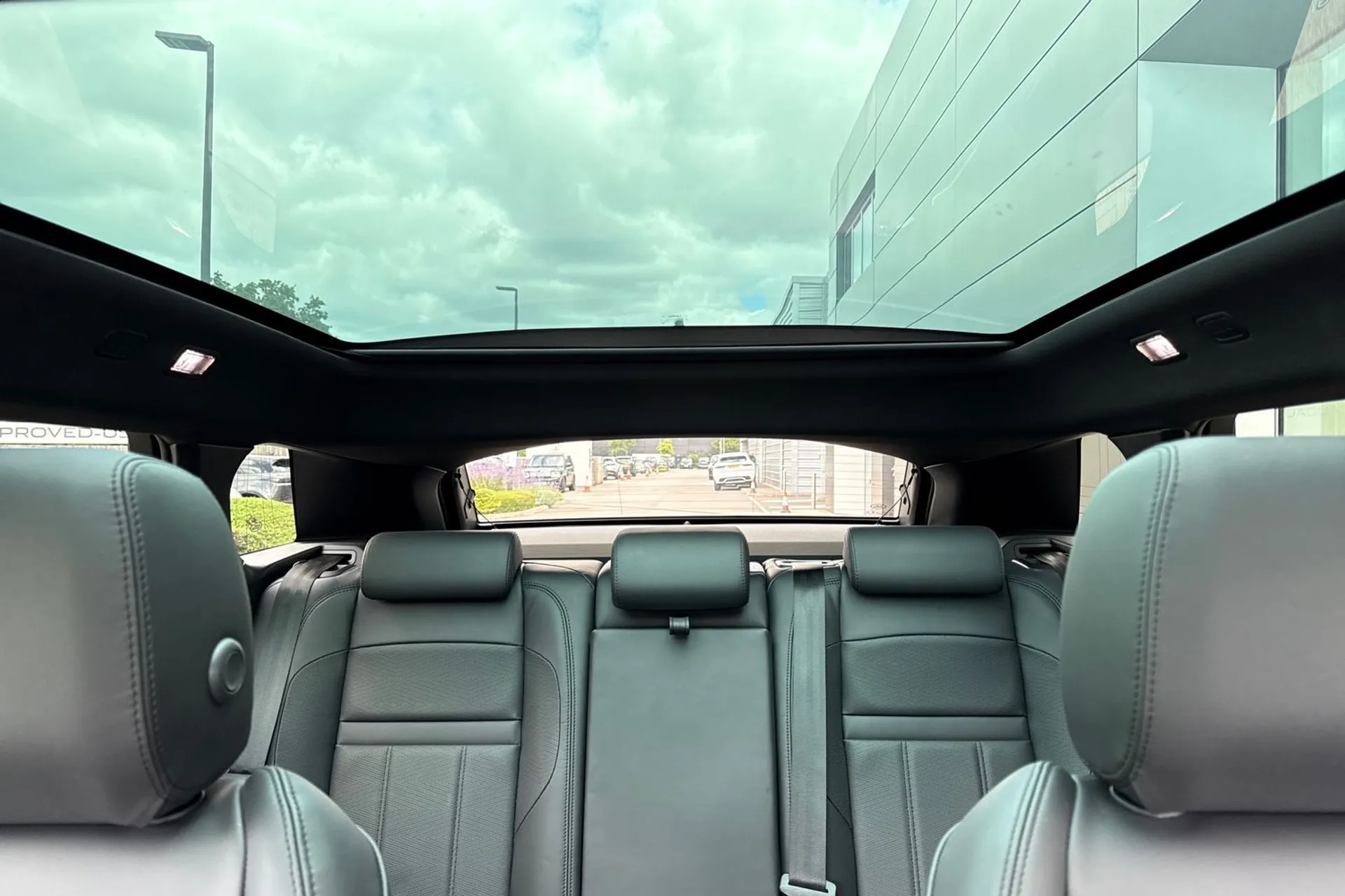 LAND ROVER RANGE ROVER EVOQUE thumbnail image number 35