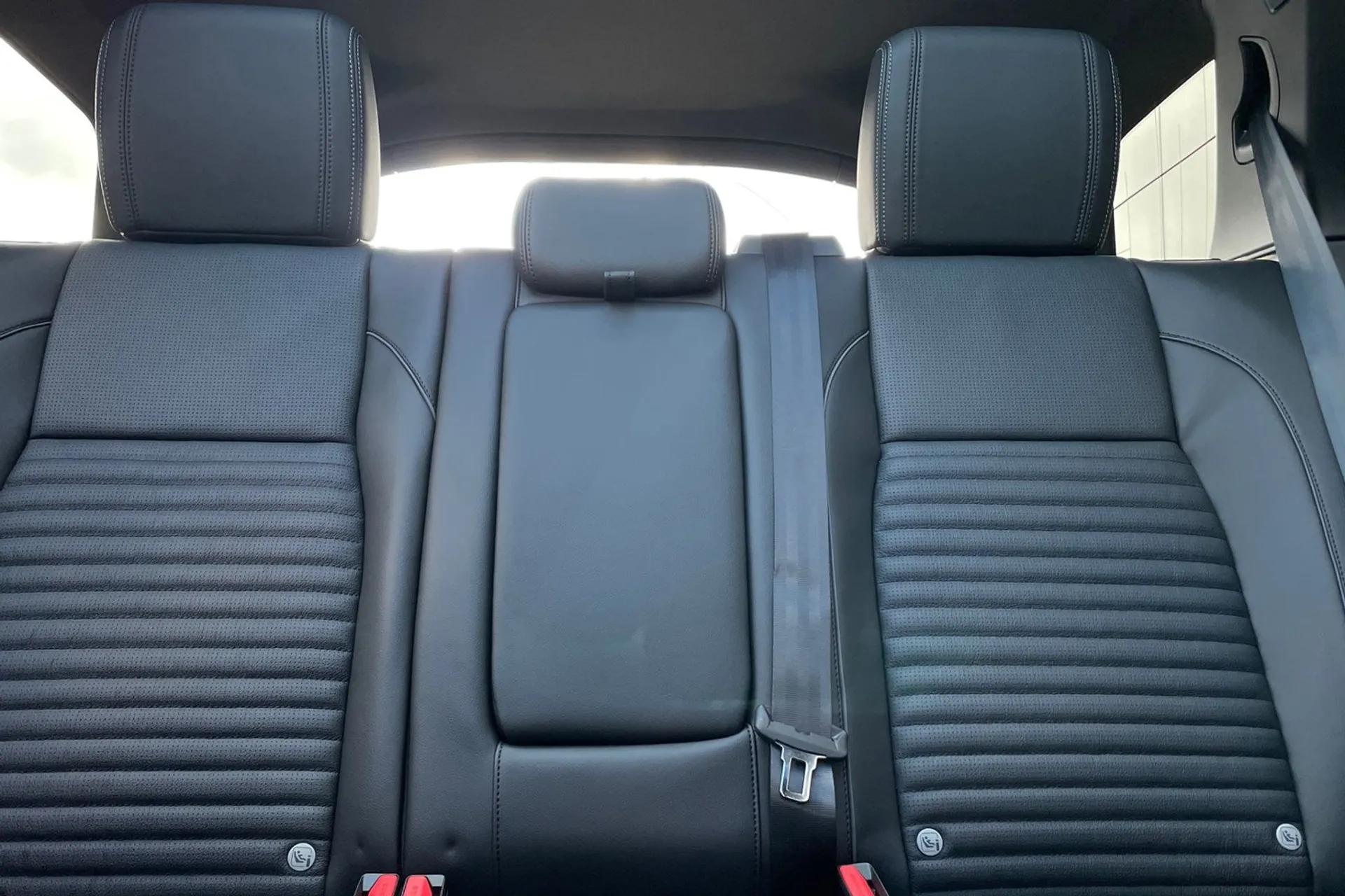 LAND ROVER DISCOVERY SPORT thumbnail image number 40