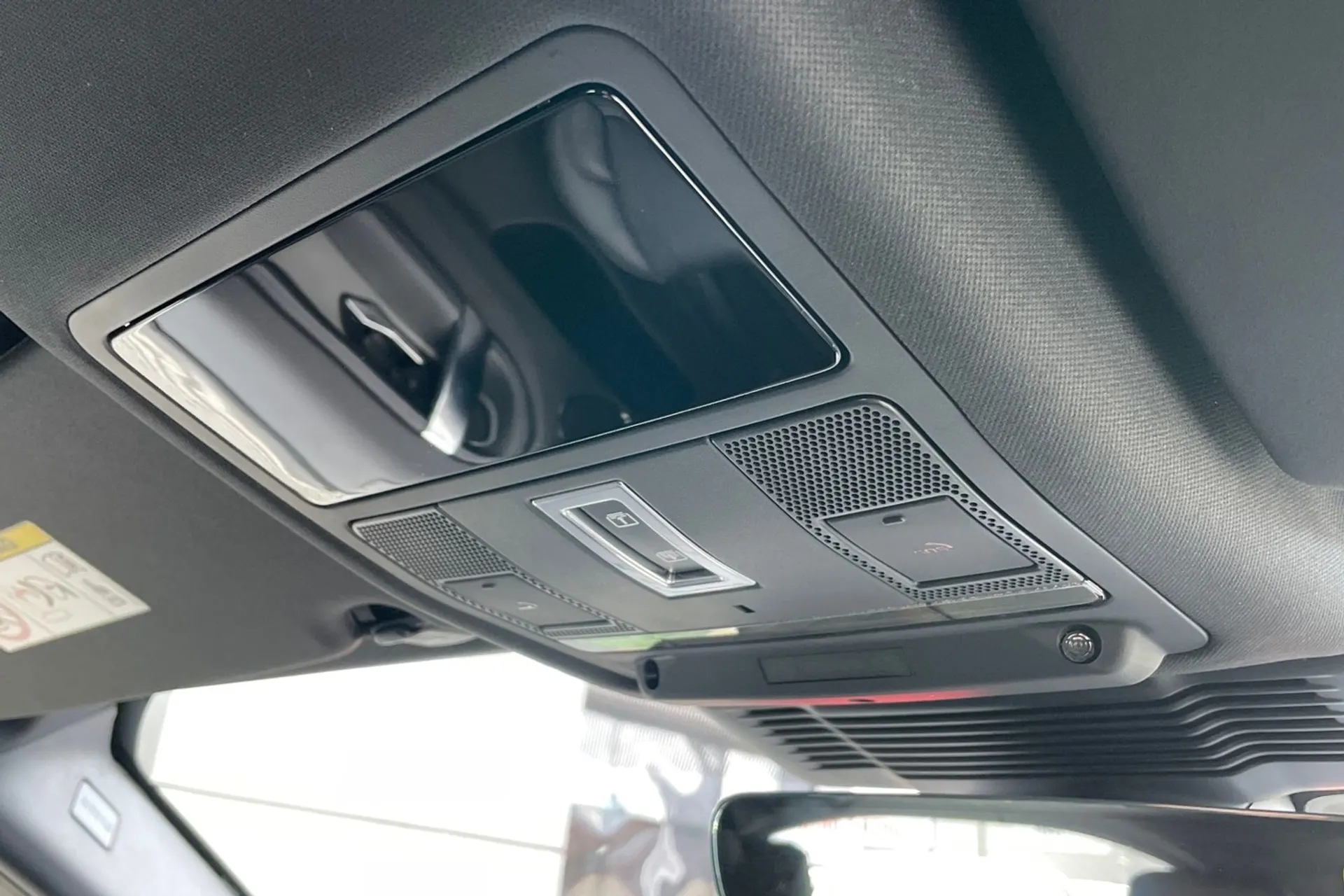 LAND ROVER DISCOVERY SPORT thumbnail image number 54