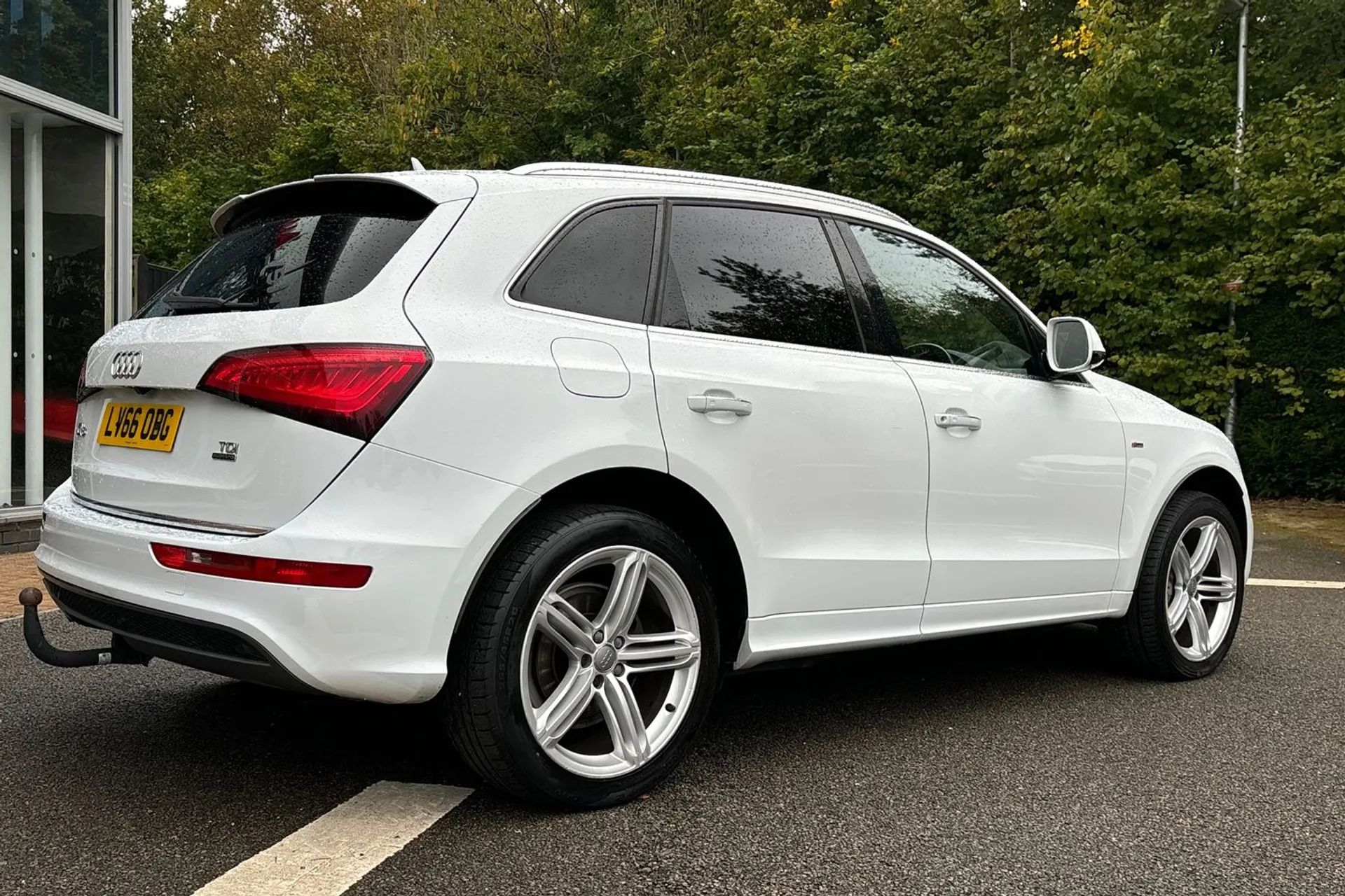 Audi Q5 thumbnail image number 7