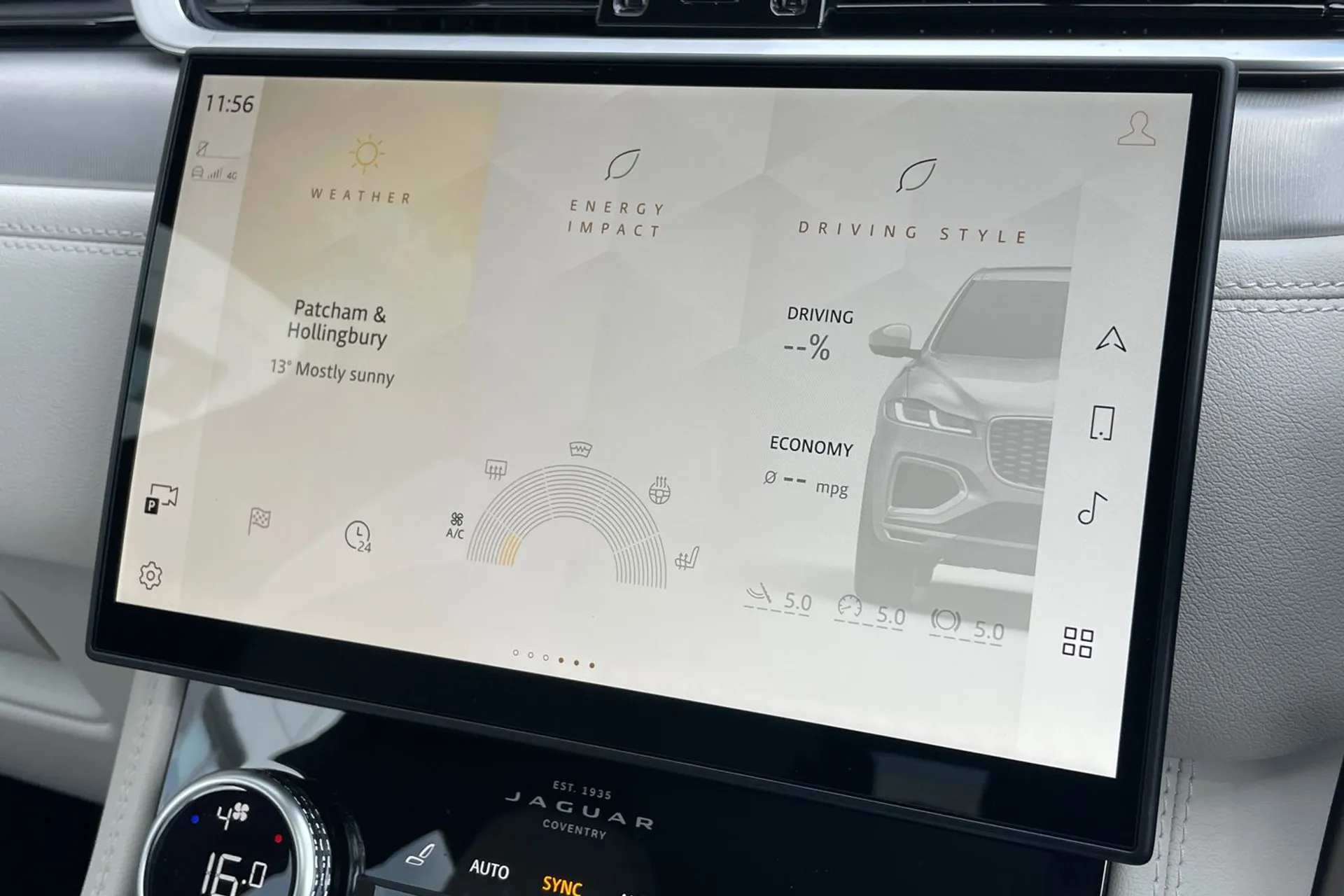 Jaguar F-PACE thumbnail image number 61