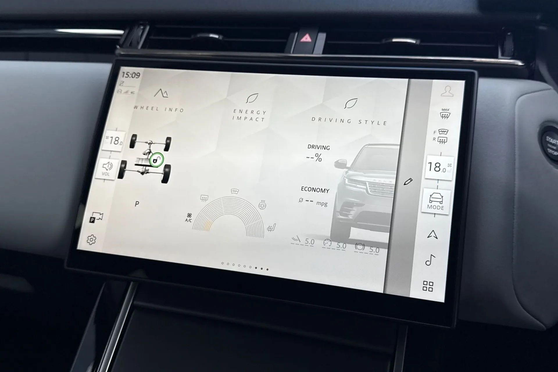 LAND ROVER RANGE ROVER VELAR thumbnail image number 60