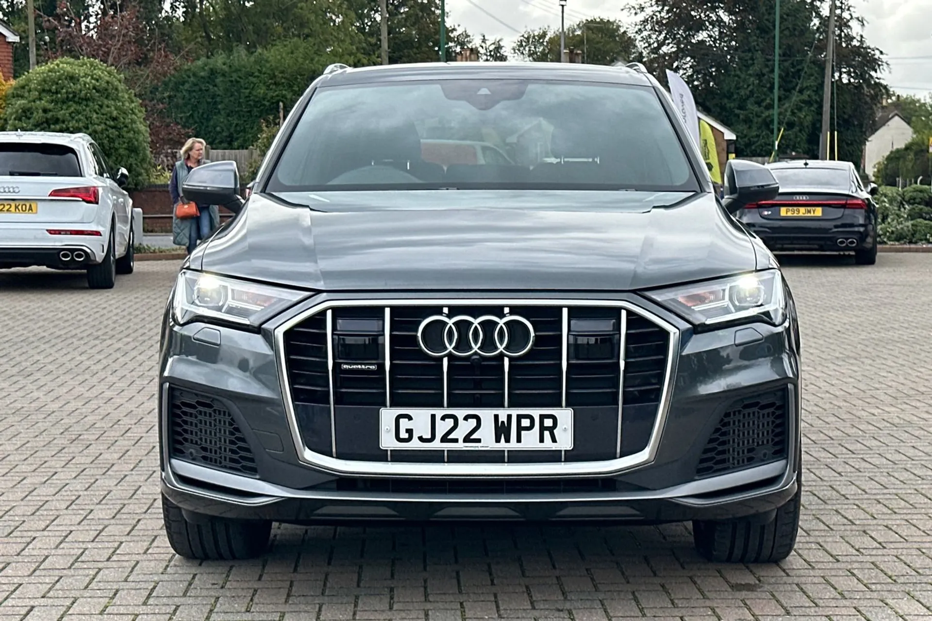 Audi Q7 thumbnail image number 16