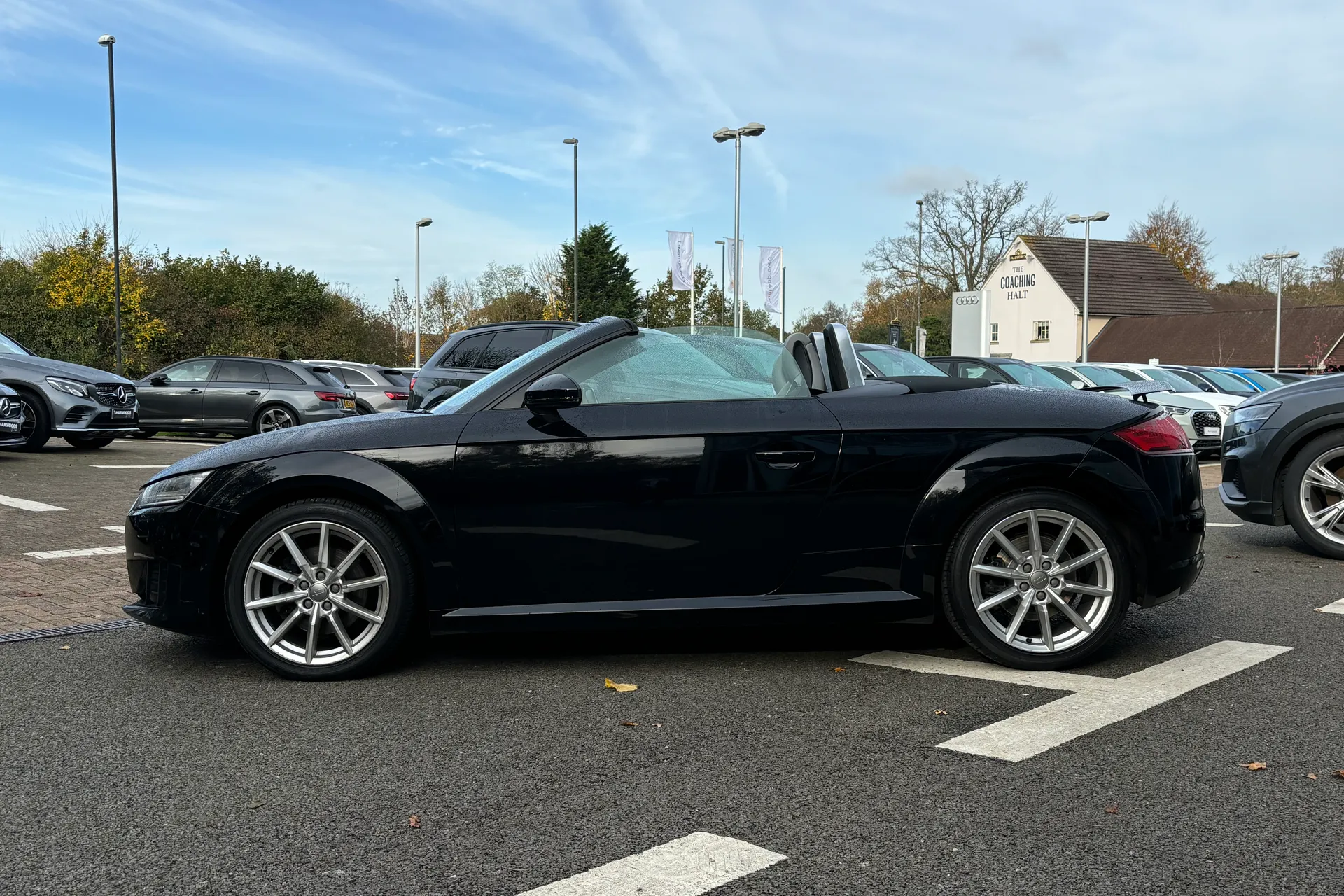 Audi TT thumbnail image number 6