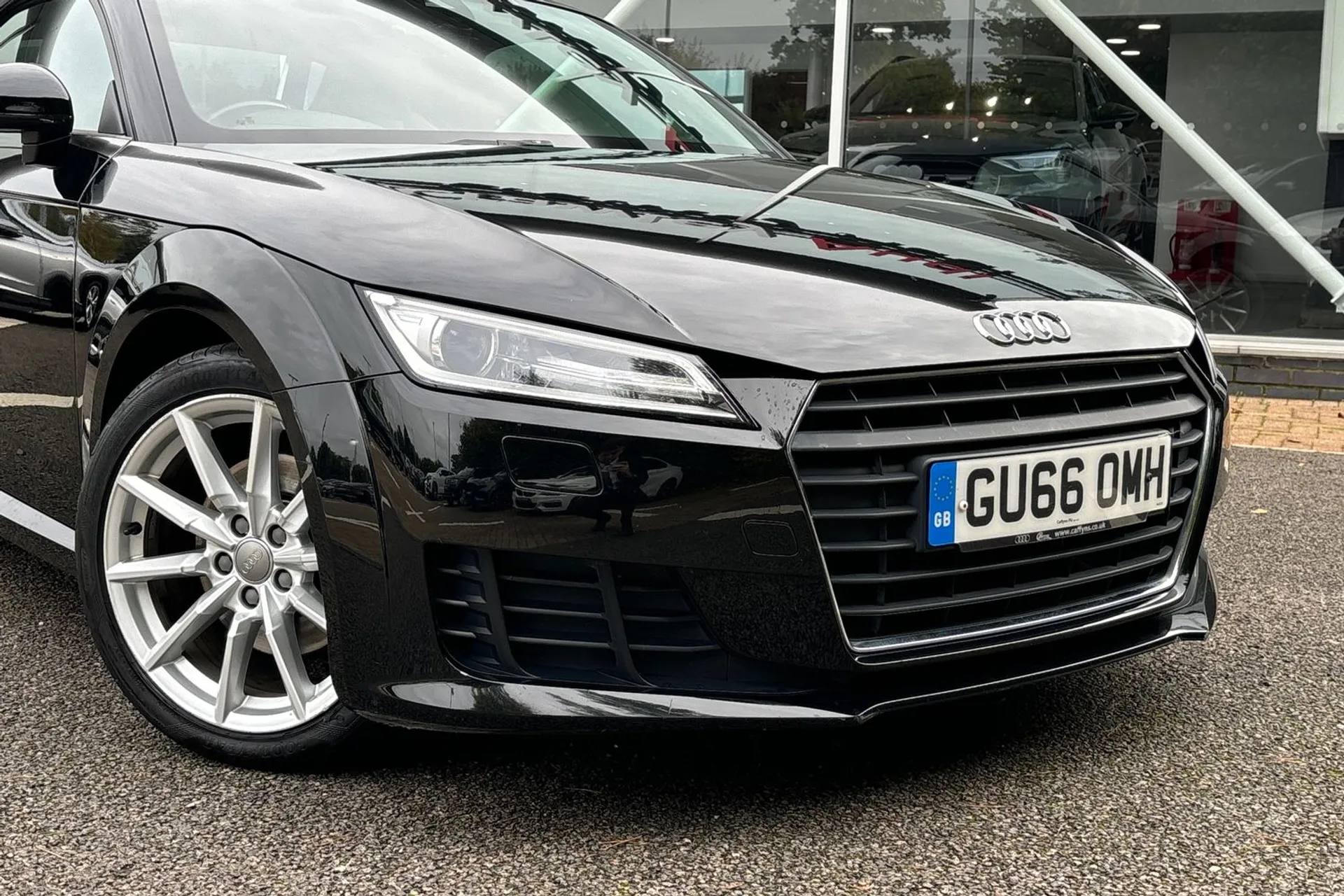 Audi TT thumbnail image number 7