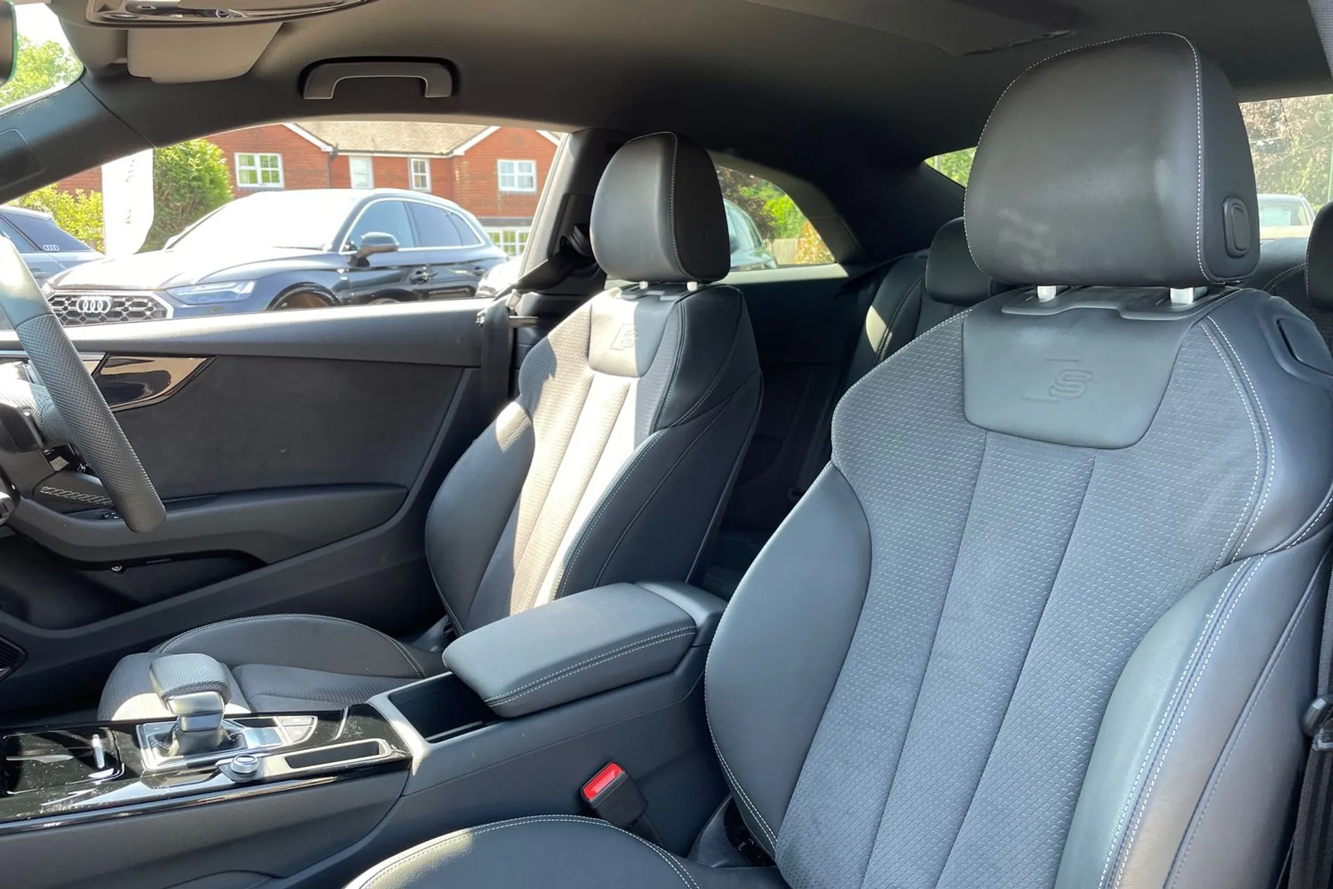 Audi A5 thumbnail image number 29