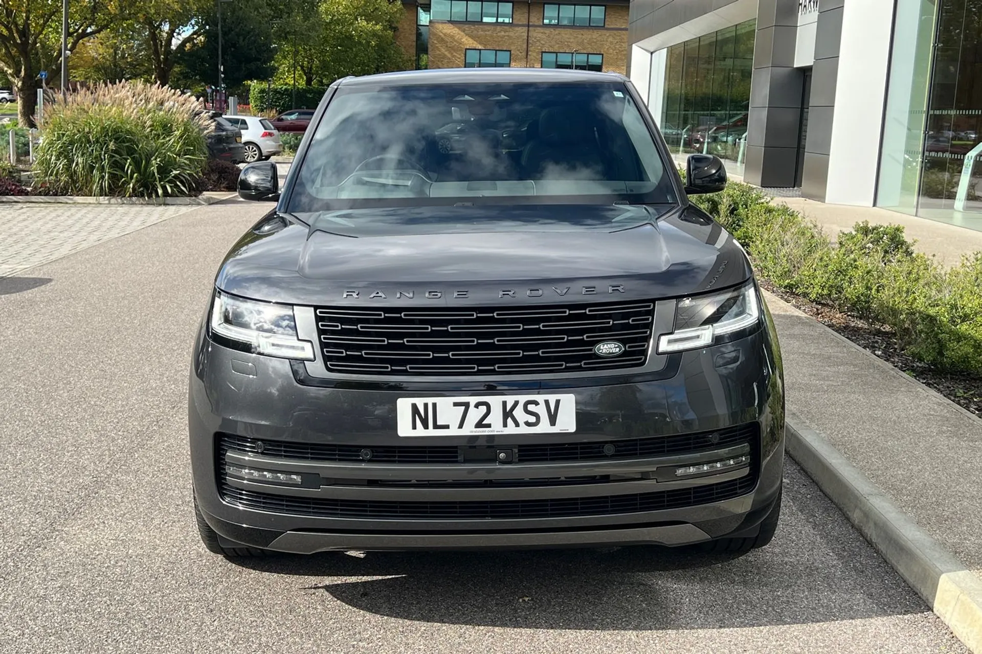 LAND ROVER RANGE ROVER thumbnail image number 13