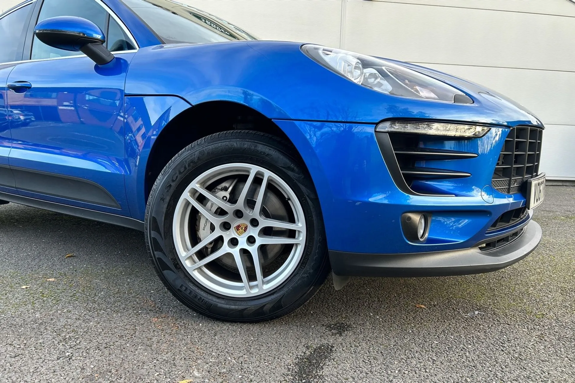 Porsche MACAN thumbnail image number 14