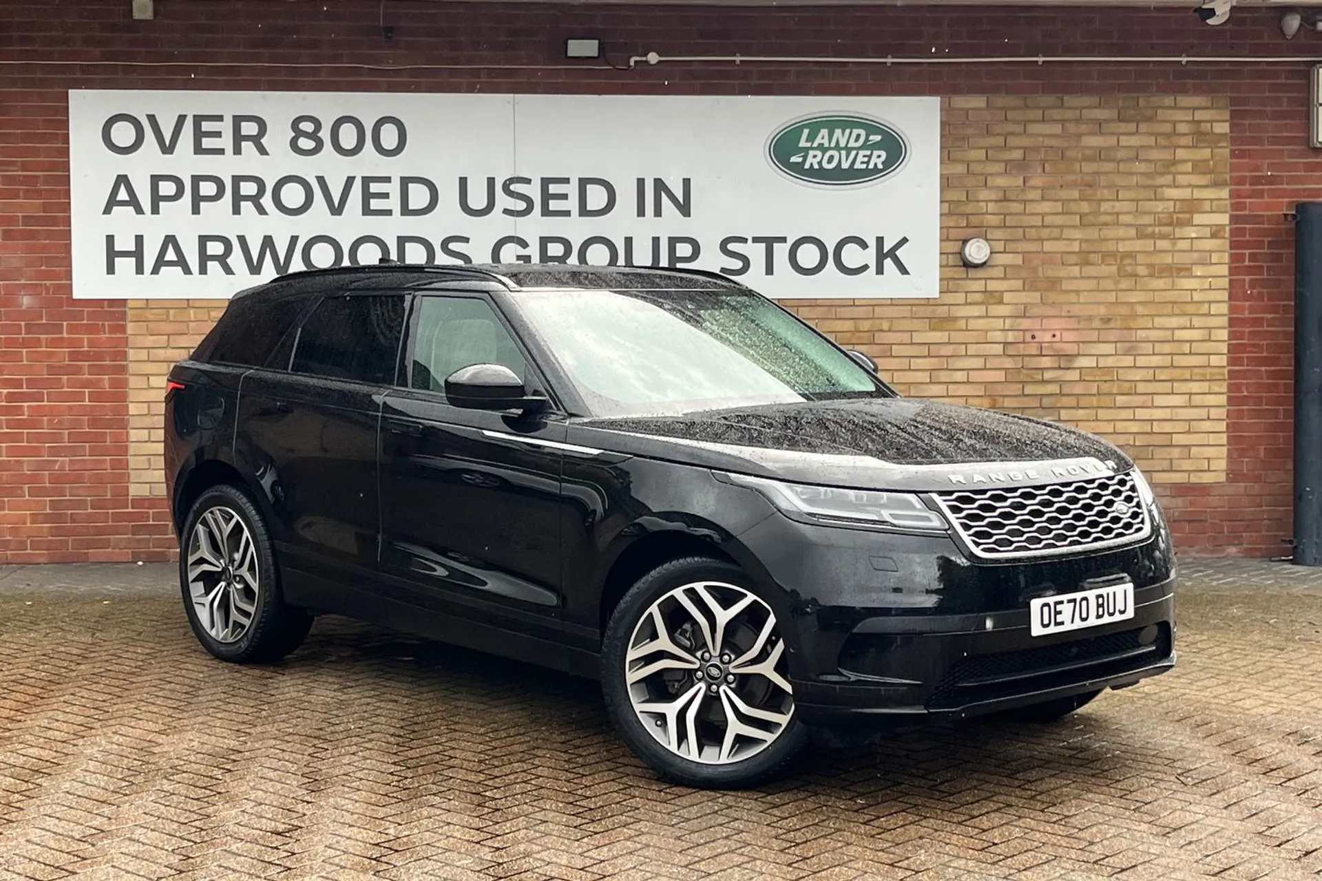 LAND ROVER RANGE ROVER VELAR focused image