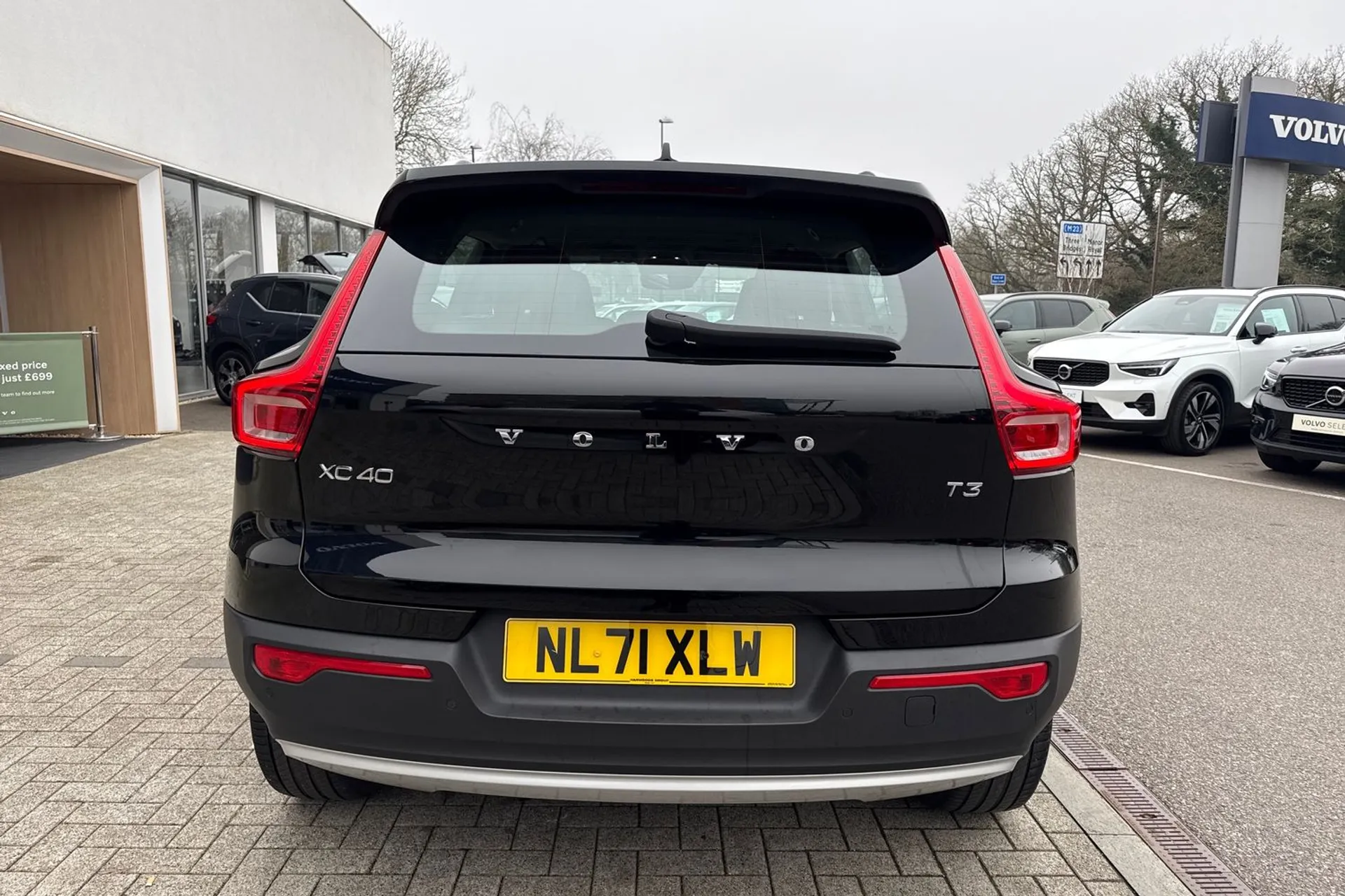 Volvo XC40 thumbnail image number 9