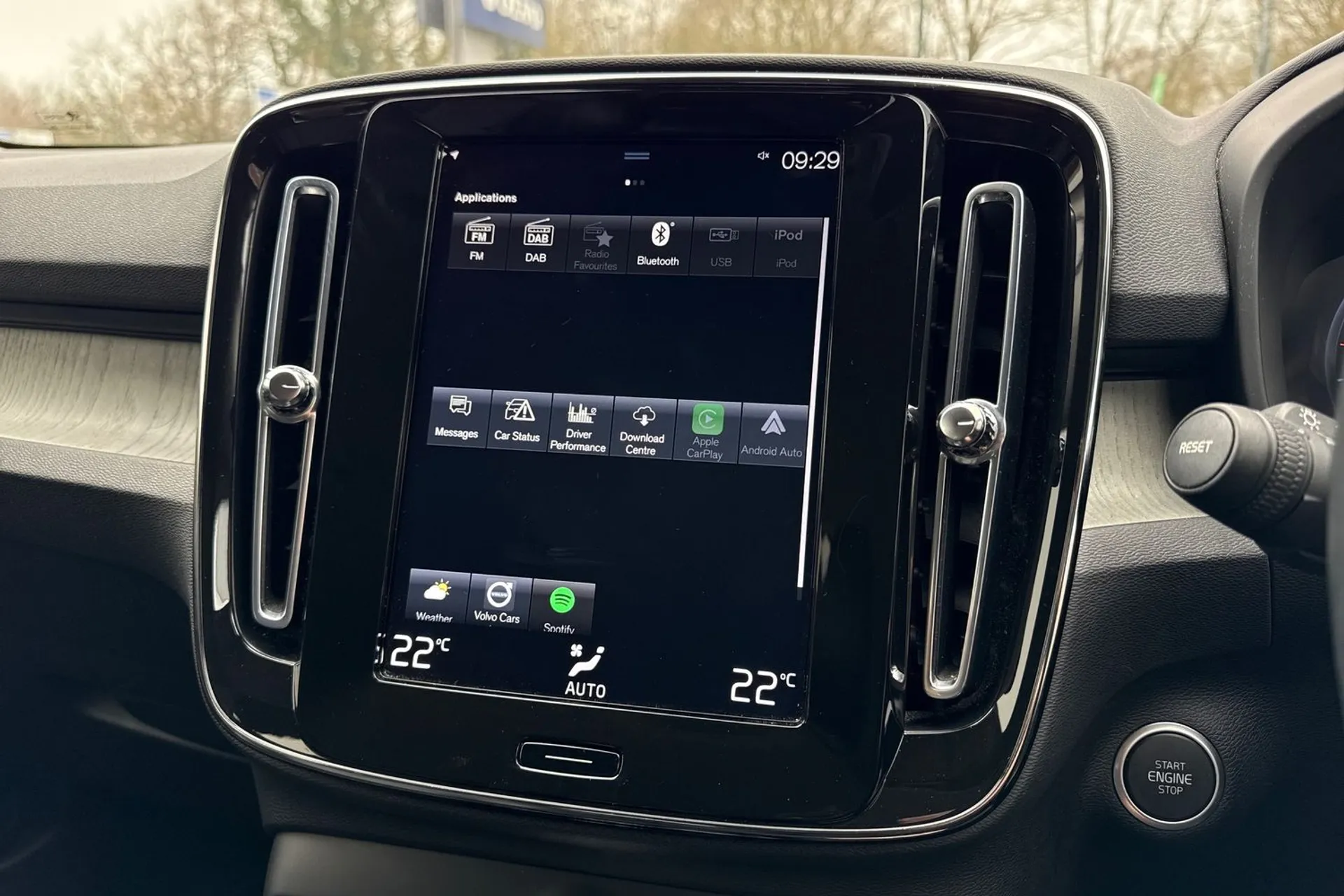 Volvo XC40 thumbnail image number 39