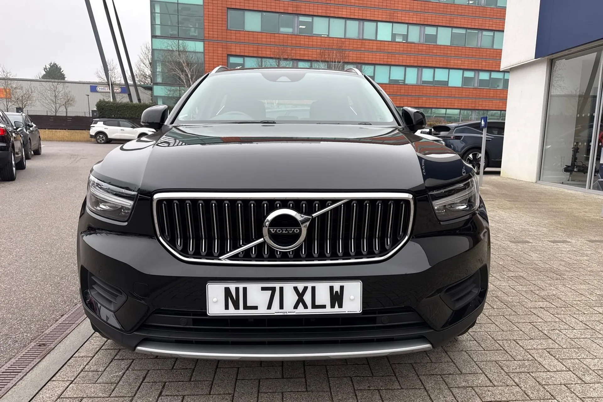 Volvo XC40 thumbnail image number 13