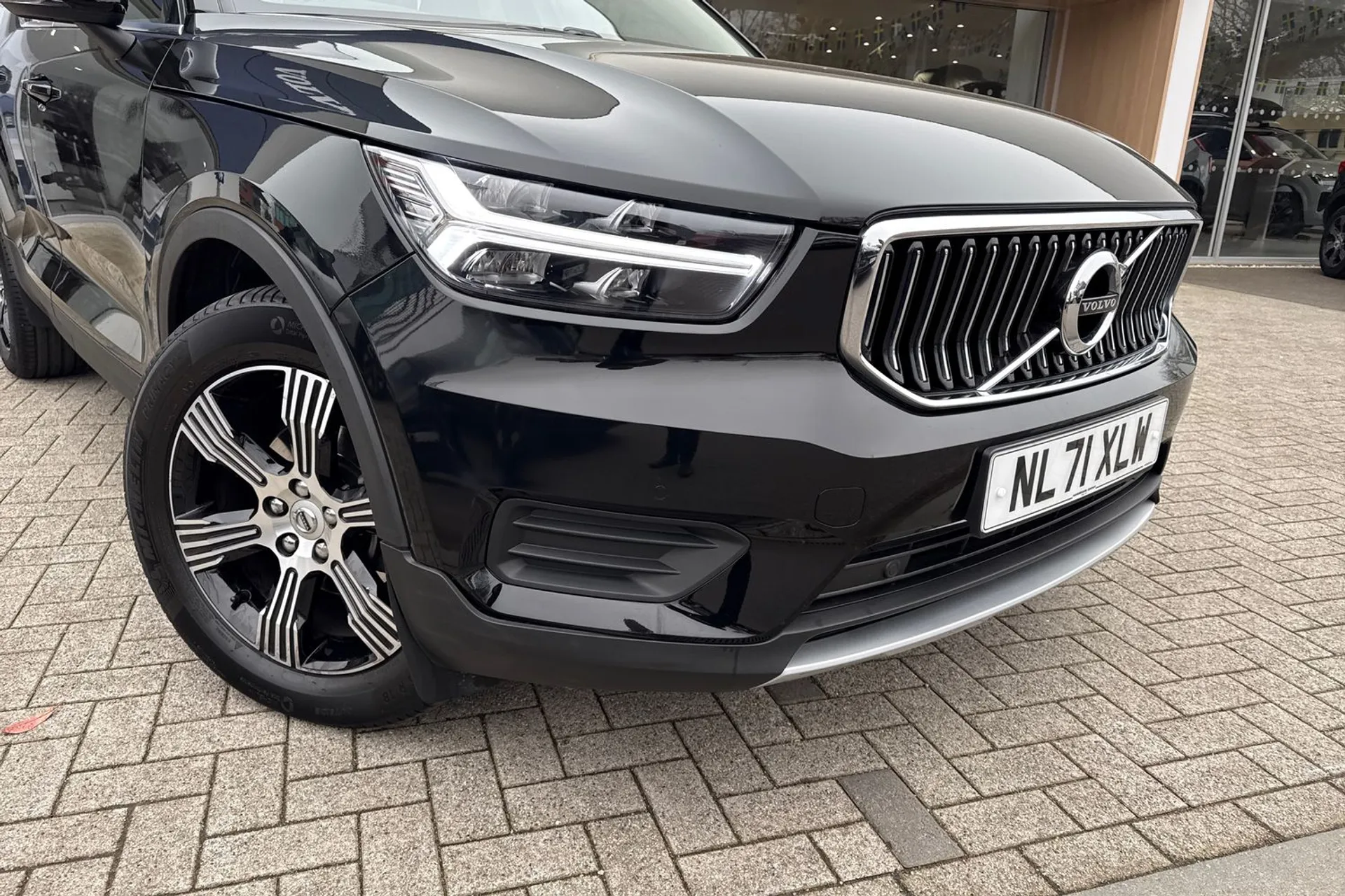 Volvo XC40 thumbnail image number 7