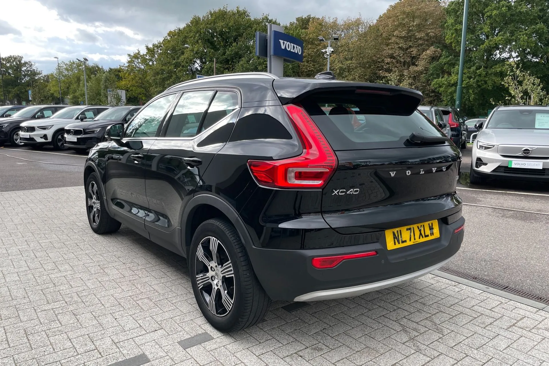 Volvo XC40 thumbnail image number 9