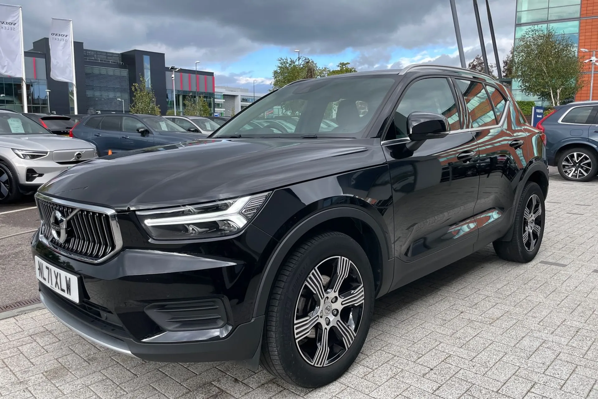 Volvo XC40 thumbnail image number 11