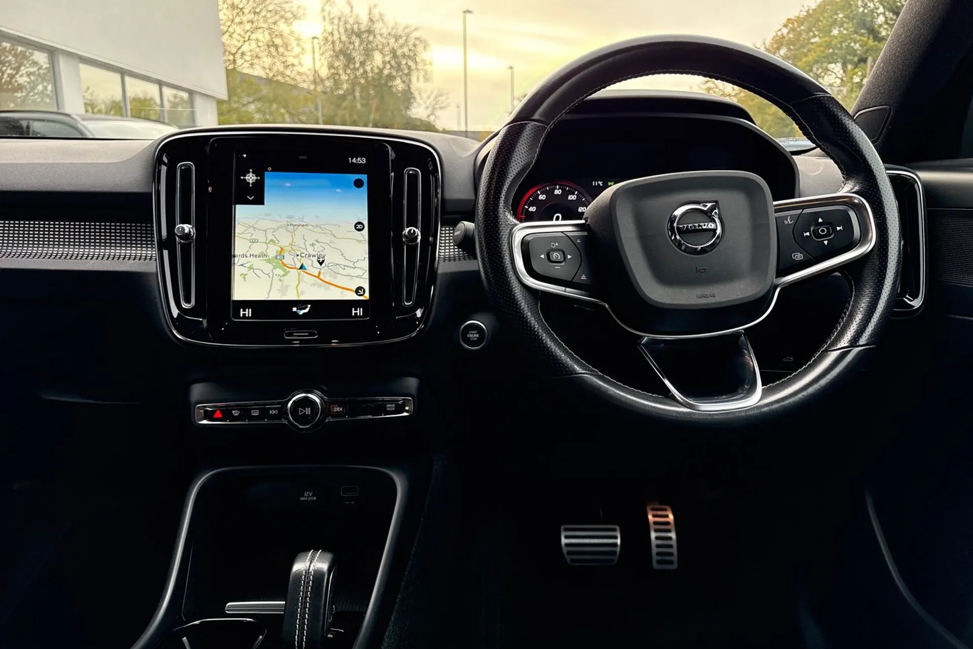 Volvo XC40 thumbnail image number 34