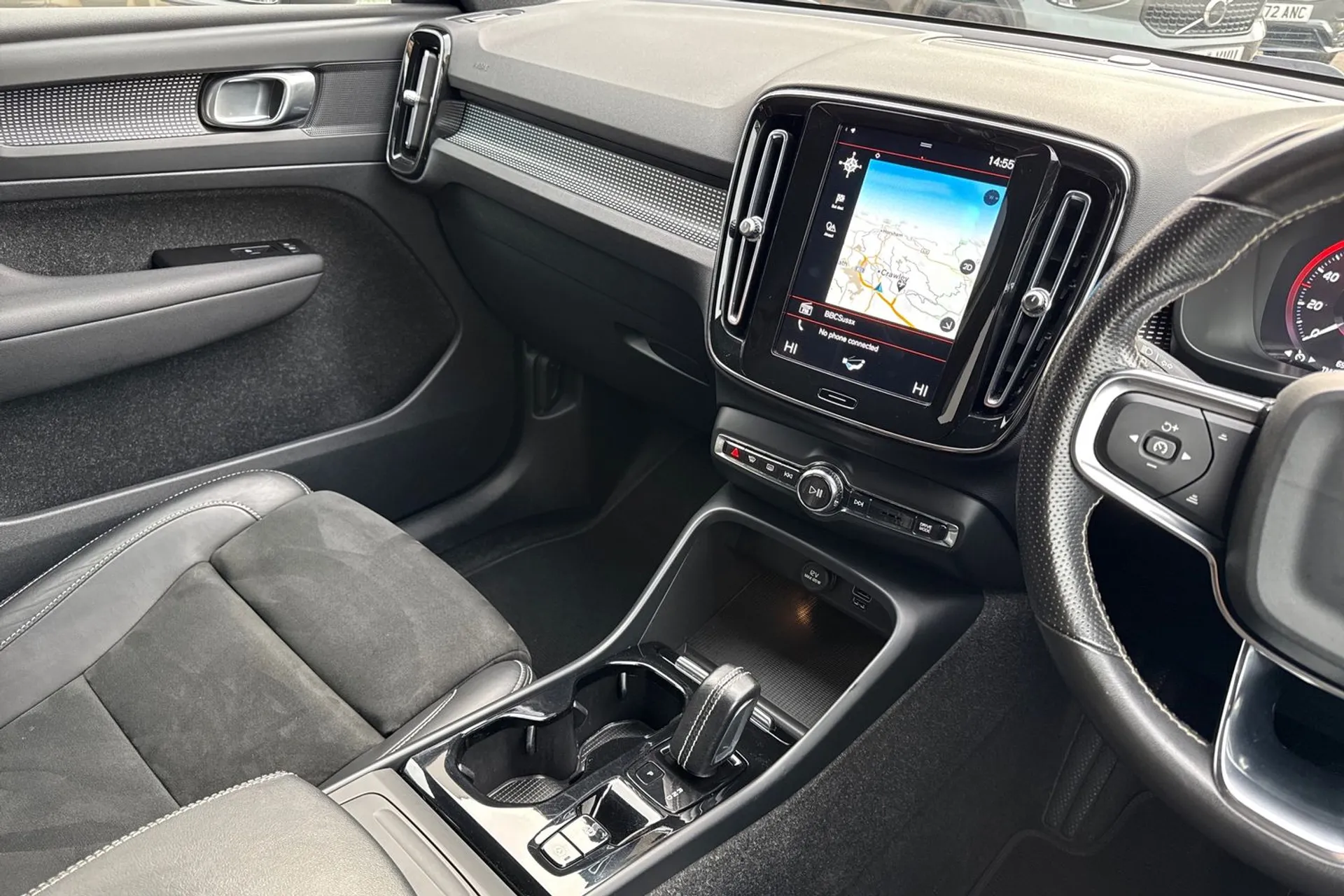 Volvo XC40 thumbnail image number 35