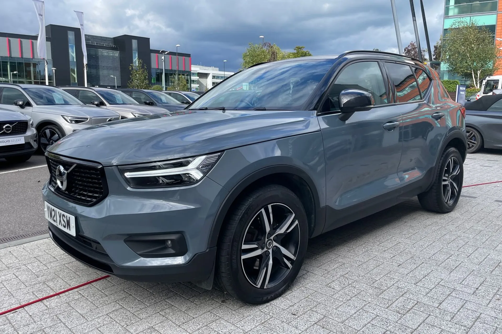 Volvo XC40 thumbnail image number 11