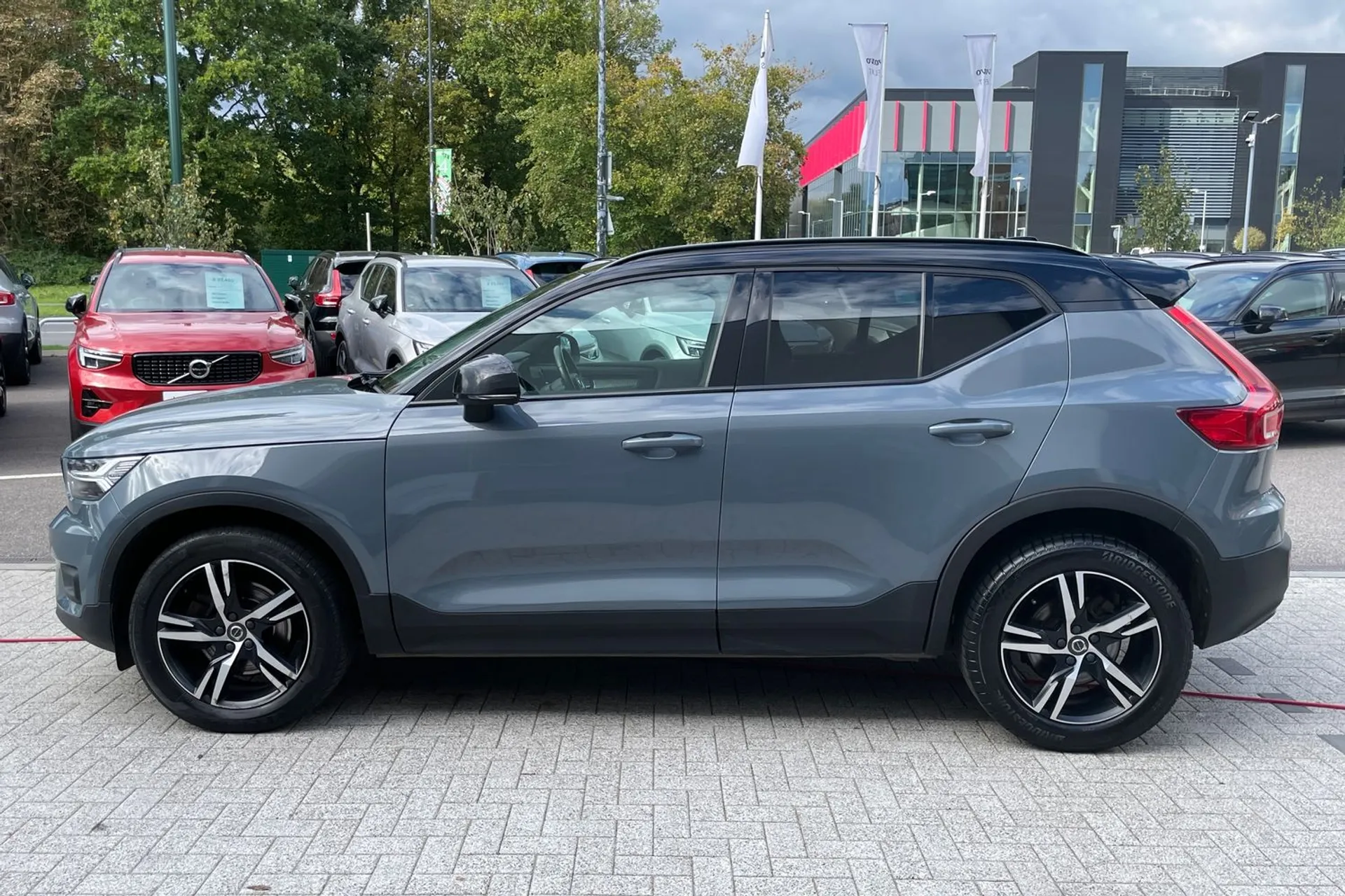 Volvo XC40 thumbnail image number 10