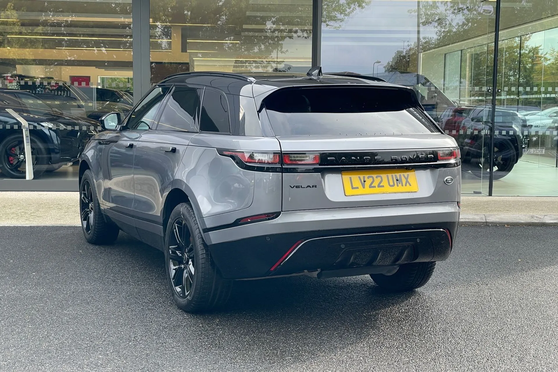 LAND ROVER RANGE ROVER VELAR thumbnail image number 63