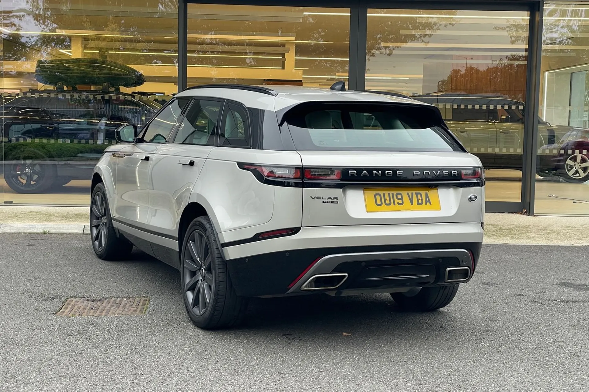 LAND ROVER RANGE ROVER VELAR thumbnail image number 63