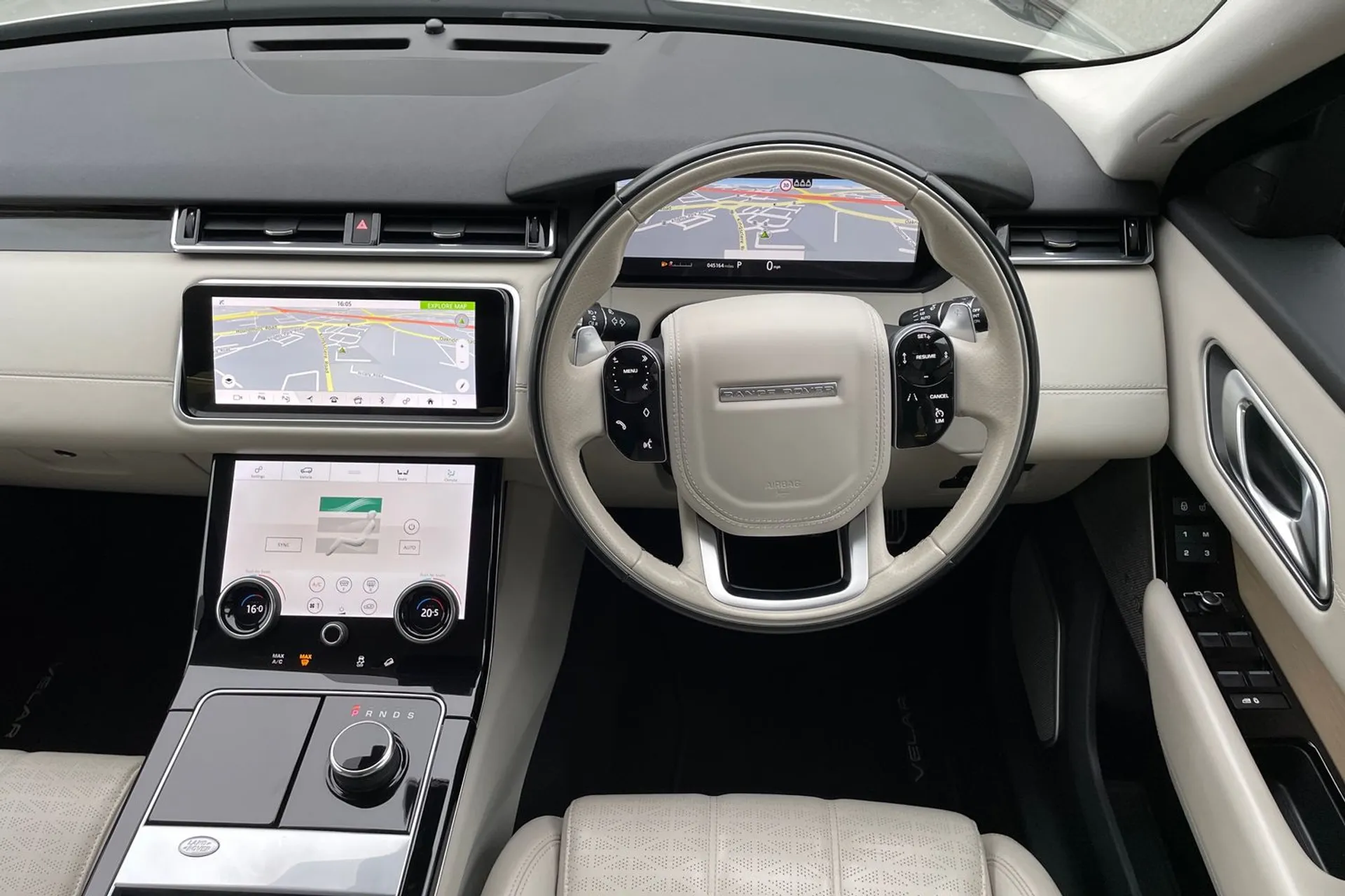 LAND ROVER RANGE ROVER VELAR thumbnail image number 12