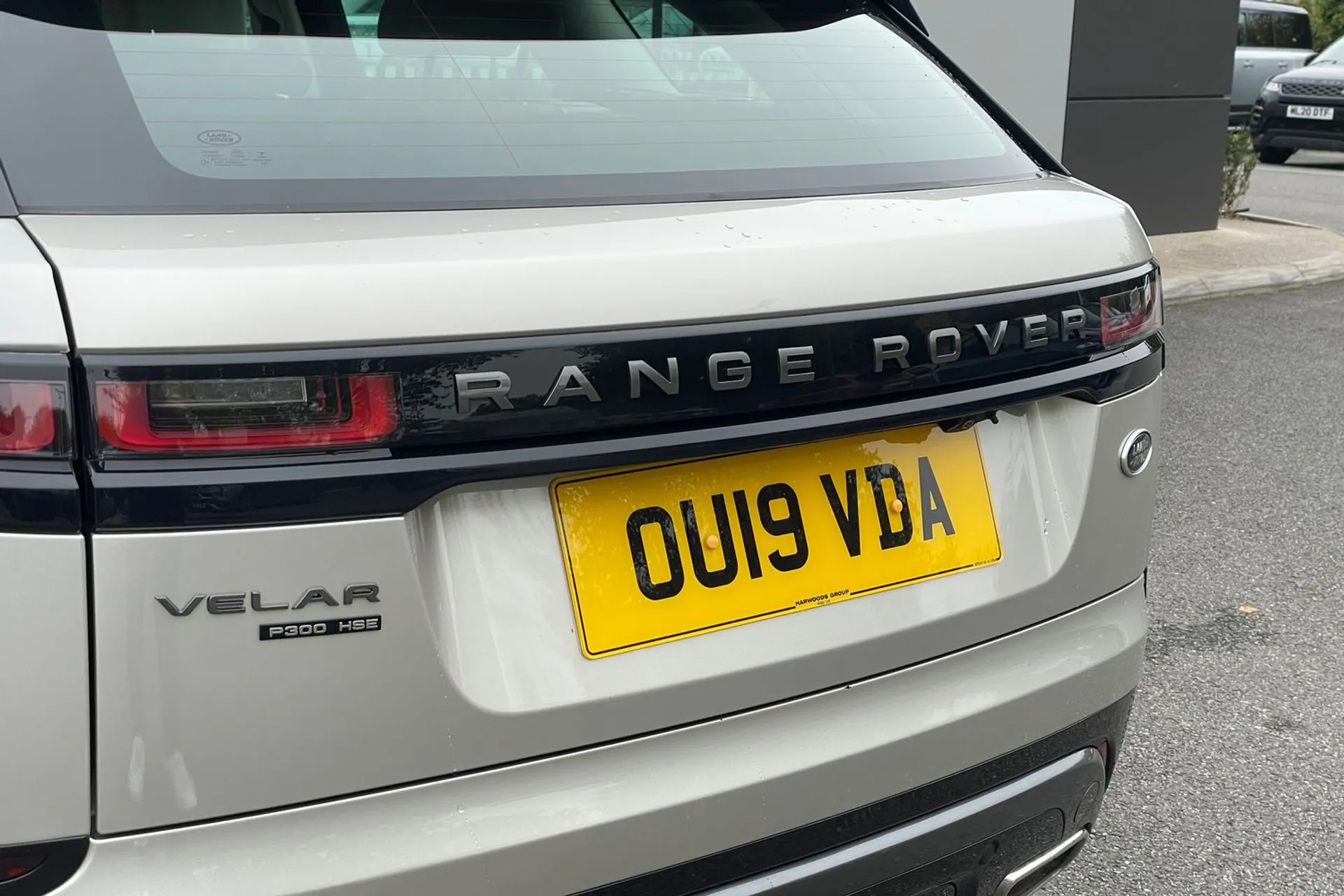 LAND ROVER RANGE ROVER VELAR thumbnail image number 47