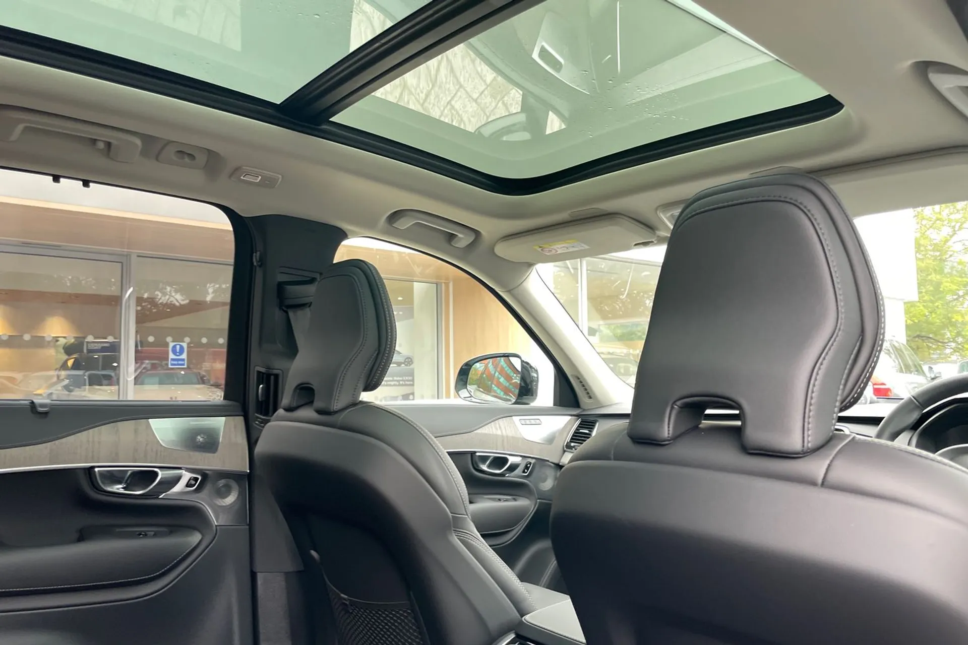 Volvo XC90 thumbnail image number 23