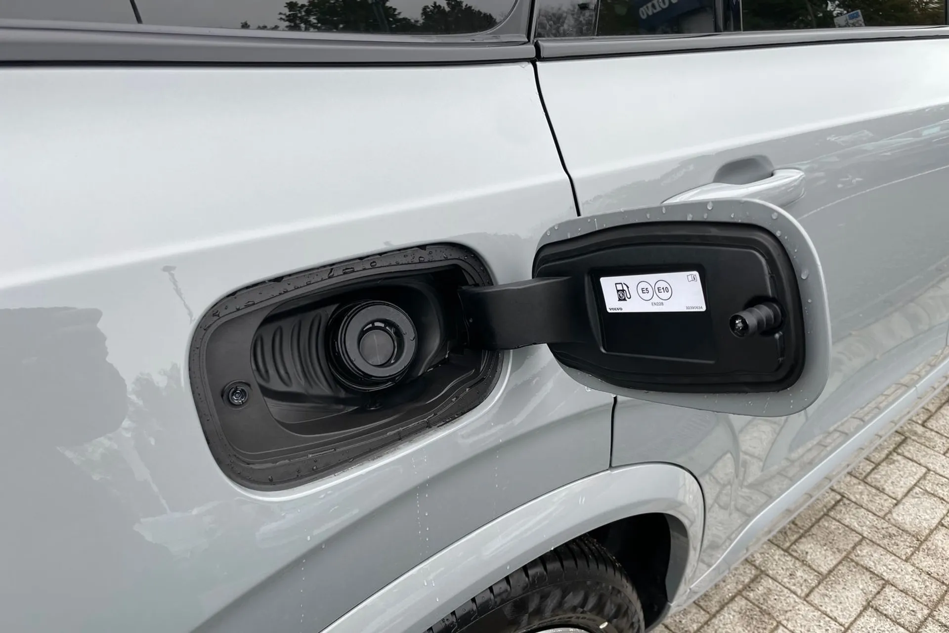 Volvo XC90 thumbnail image number 18