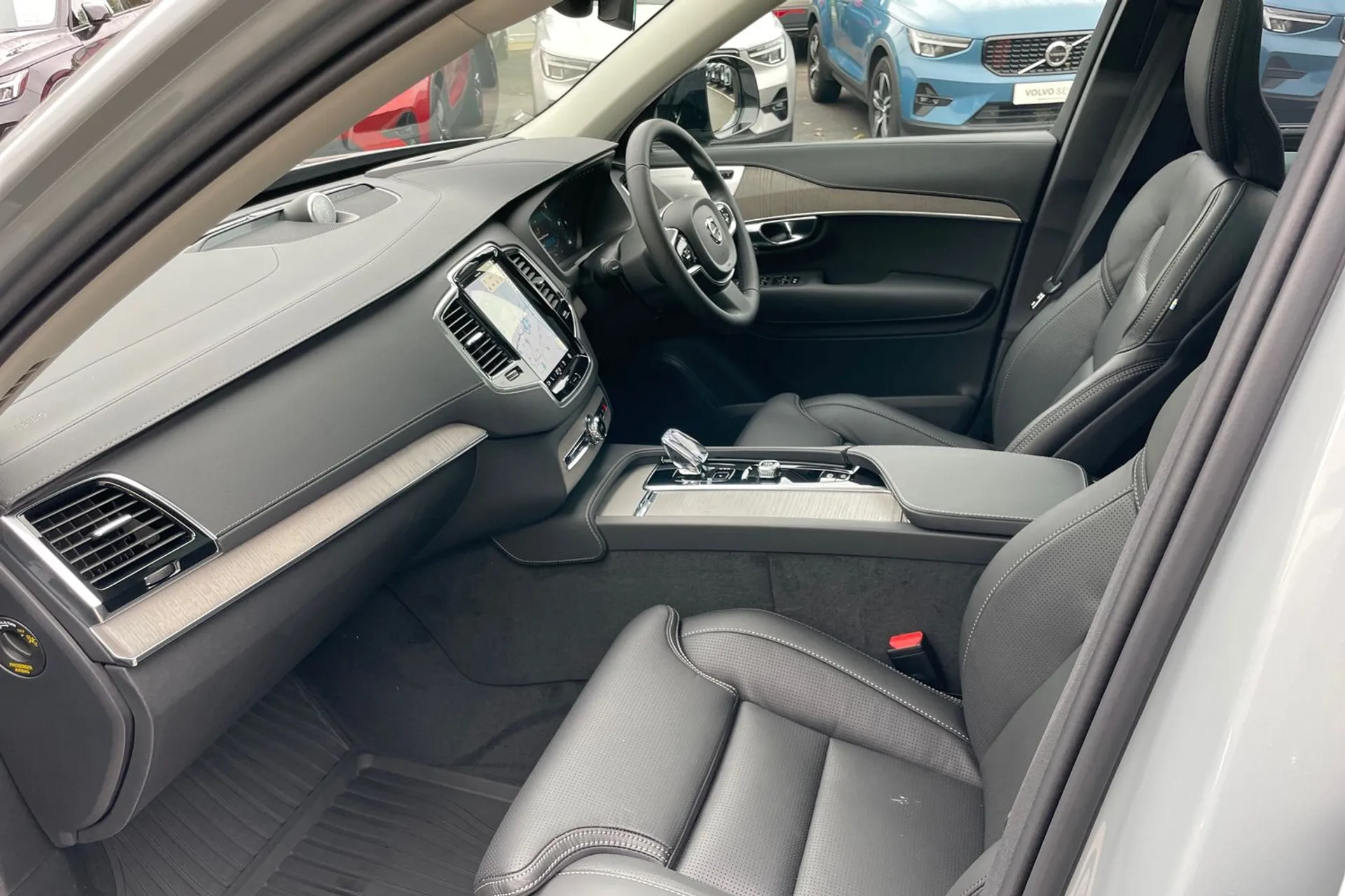 Volvo XC90 thumbnail image number 26