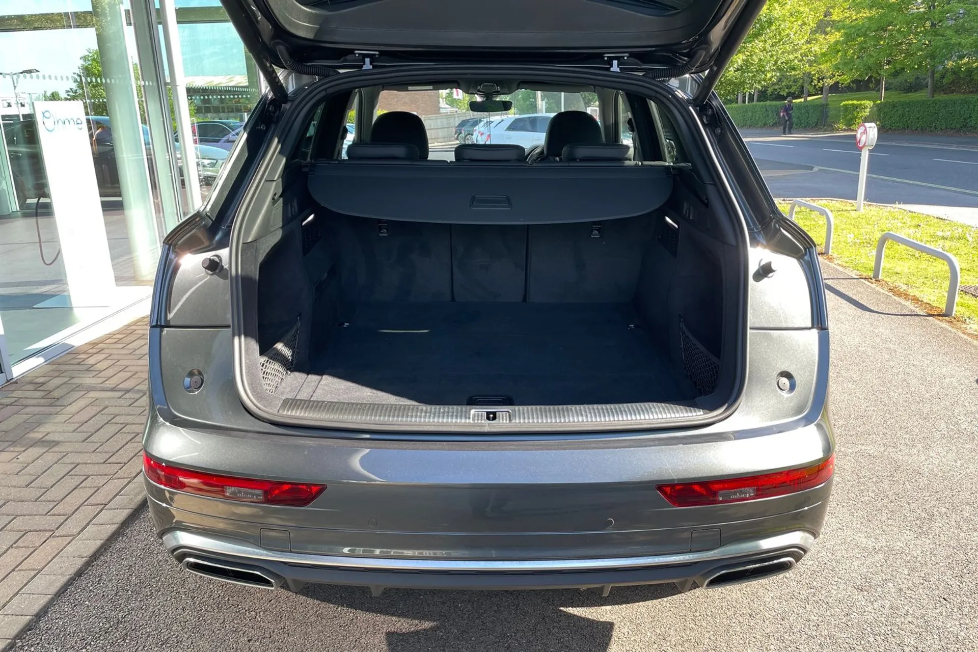 Audi Q5 thumbnail image number 17