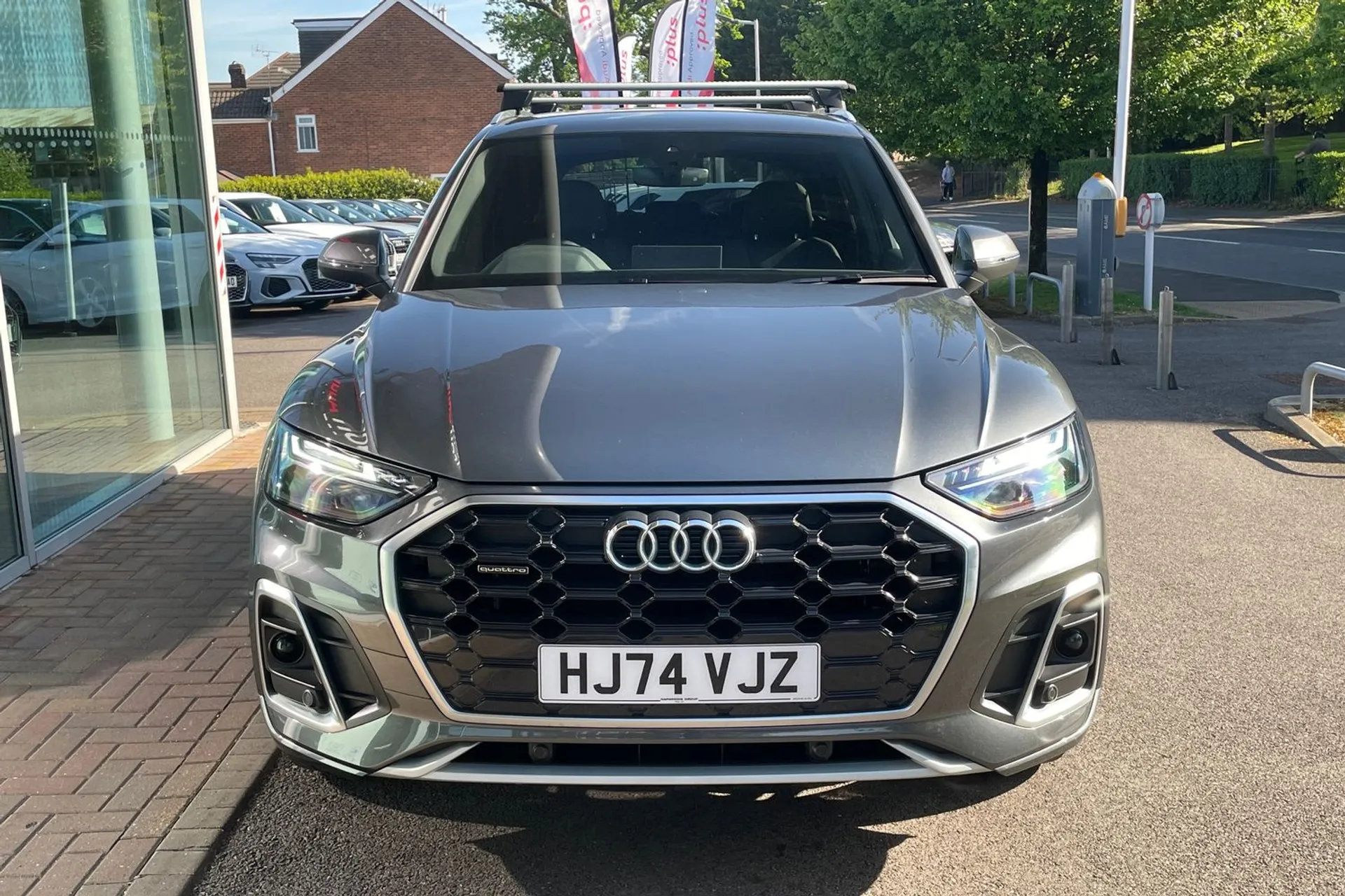 Audi Q5 thumbnail image number 9
